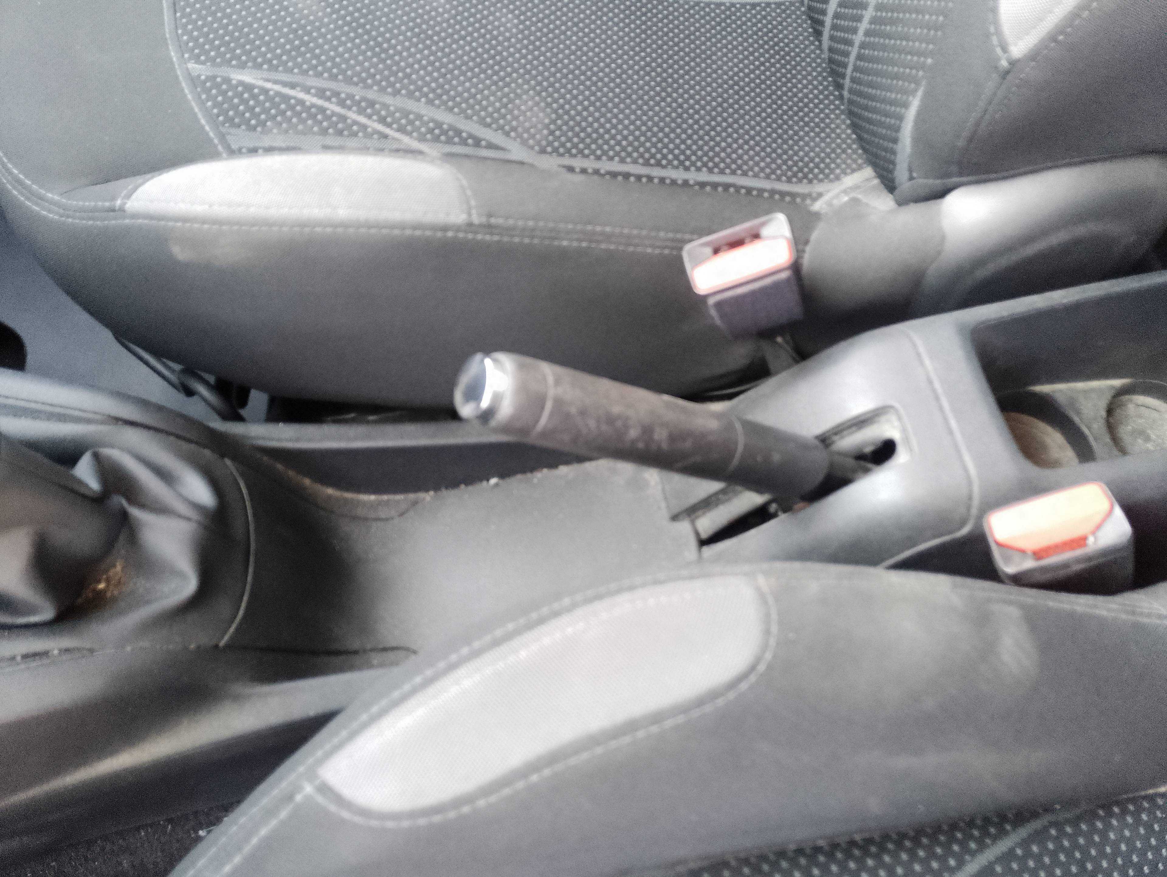 Recambio de palanca freno para peugeot 208 access referencia OEM IAM   