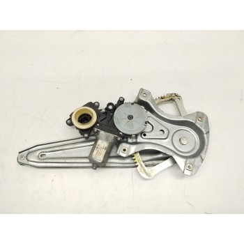 Recambio de elevalunas trasero derecho para toyota auris hybrid active referencia OEM IAM 8572002440 DENSO 