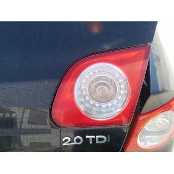 PILOTO PORTON TRASERO DERECHO 