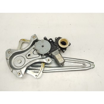 Recambio de elevalunas trasero izquierdo para toyota auris hybrid active referencia OEM IAM 8571002450 DENSO 