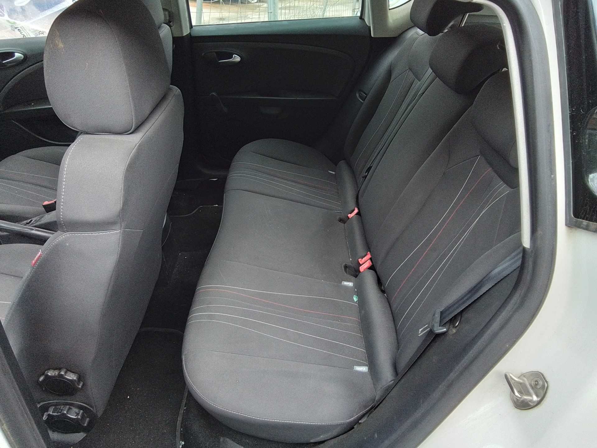 Recambio de asientos traseros para seat leon (1p1) 1.6 tdi referencia OEM IAM 1P0885375  
