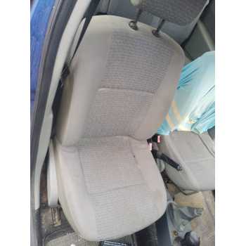 ASIENTO DELANTERO DERECHO 