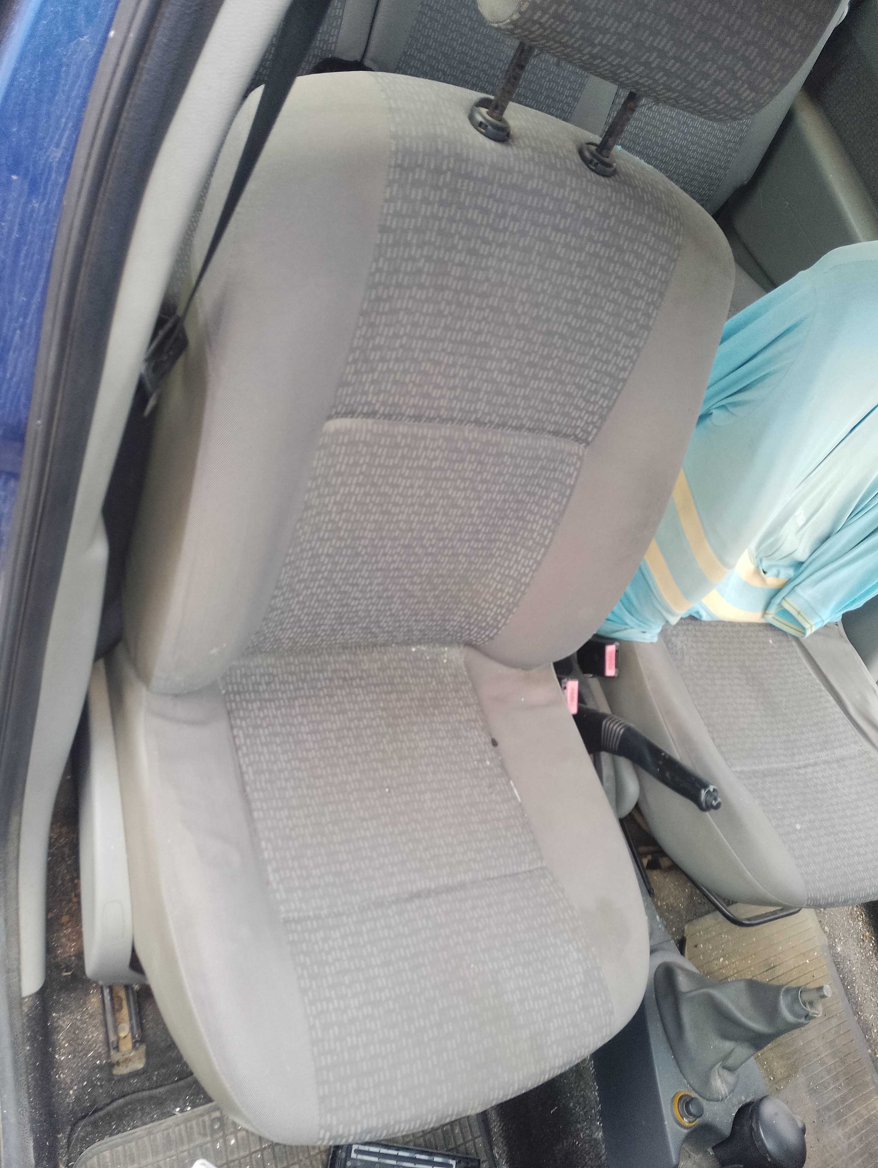 Recambio de asiento delantero derecho para dacia logan 1.5 dci diesel cat referencia OEM IAM   