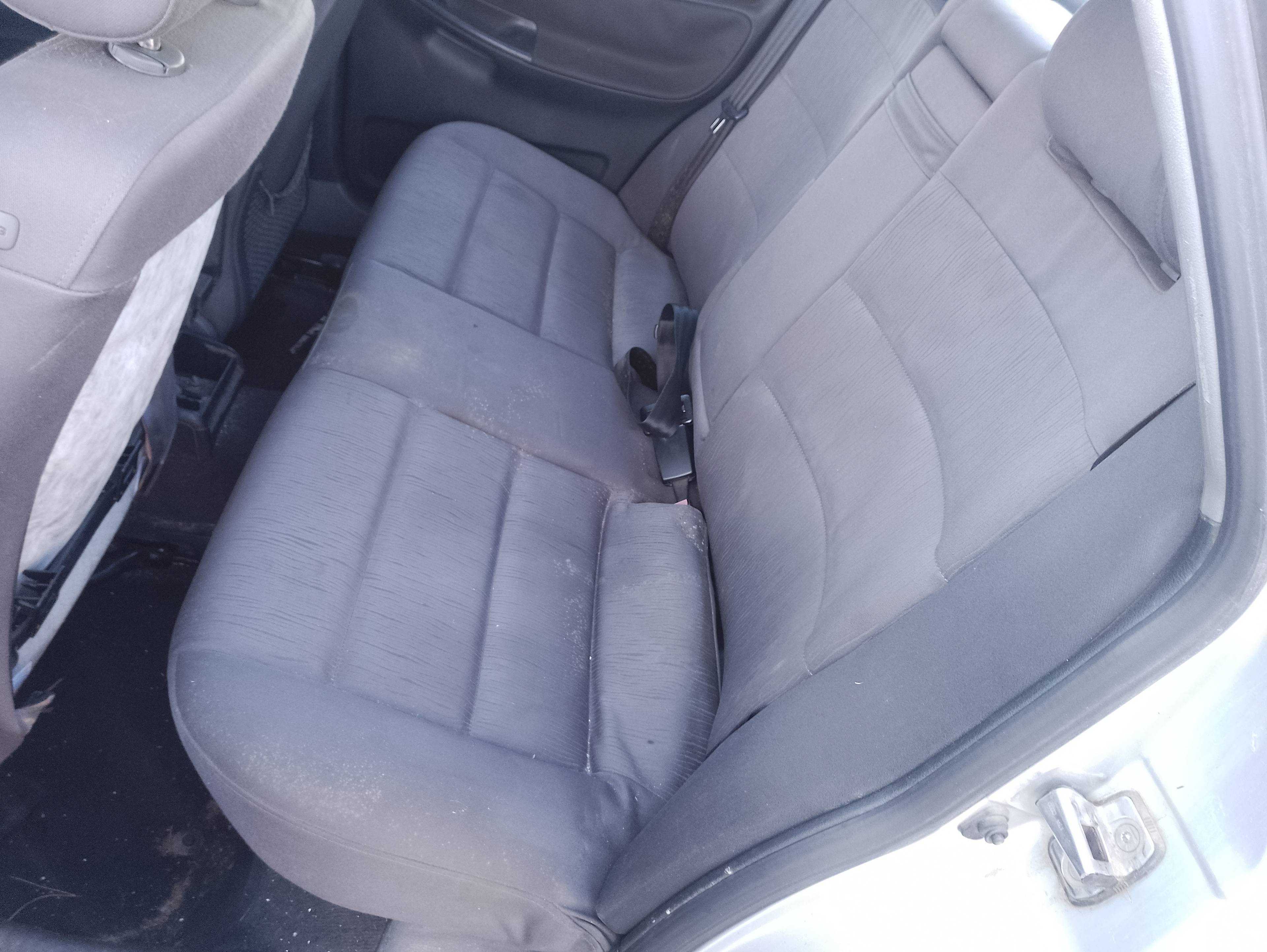 Recambio de asientos traseros para audi a4 berlina (b5) 1.9 tdi referencia OEM IAM   