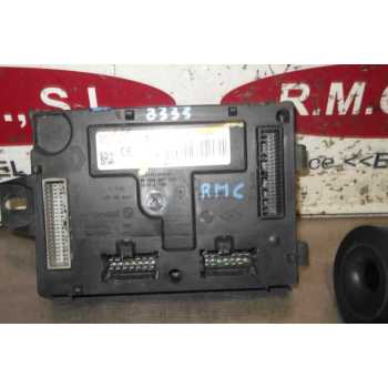 Recambio de caja reles / fusibles para dacia sandero ambiance referencia OEM IAM A2C92226608 284B10447R 