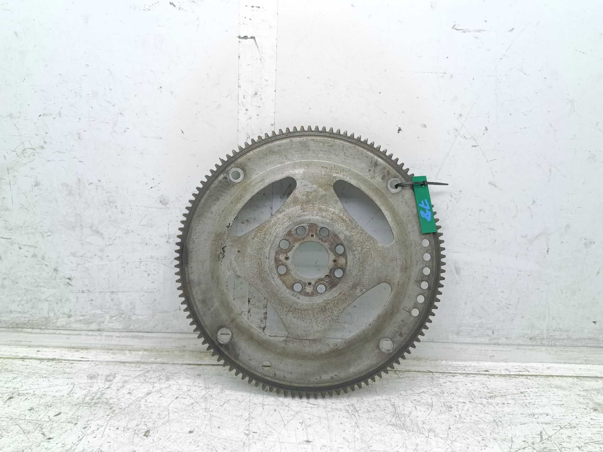 Recambio de volante motor para land rover discovery v6 td edition 60 yrs referencia OEM IAM TU1667C  