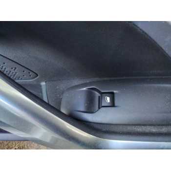 MANDO ELEVALUNAS DELANTERO DERECHO 98242560ZD 