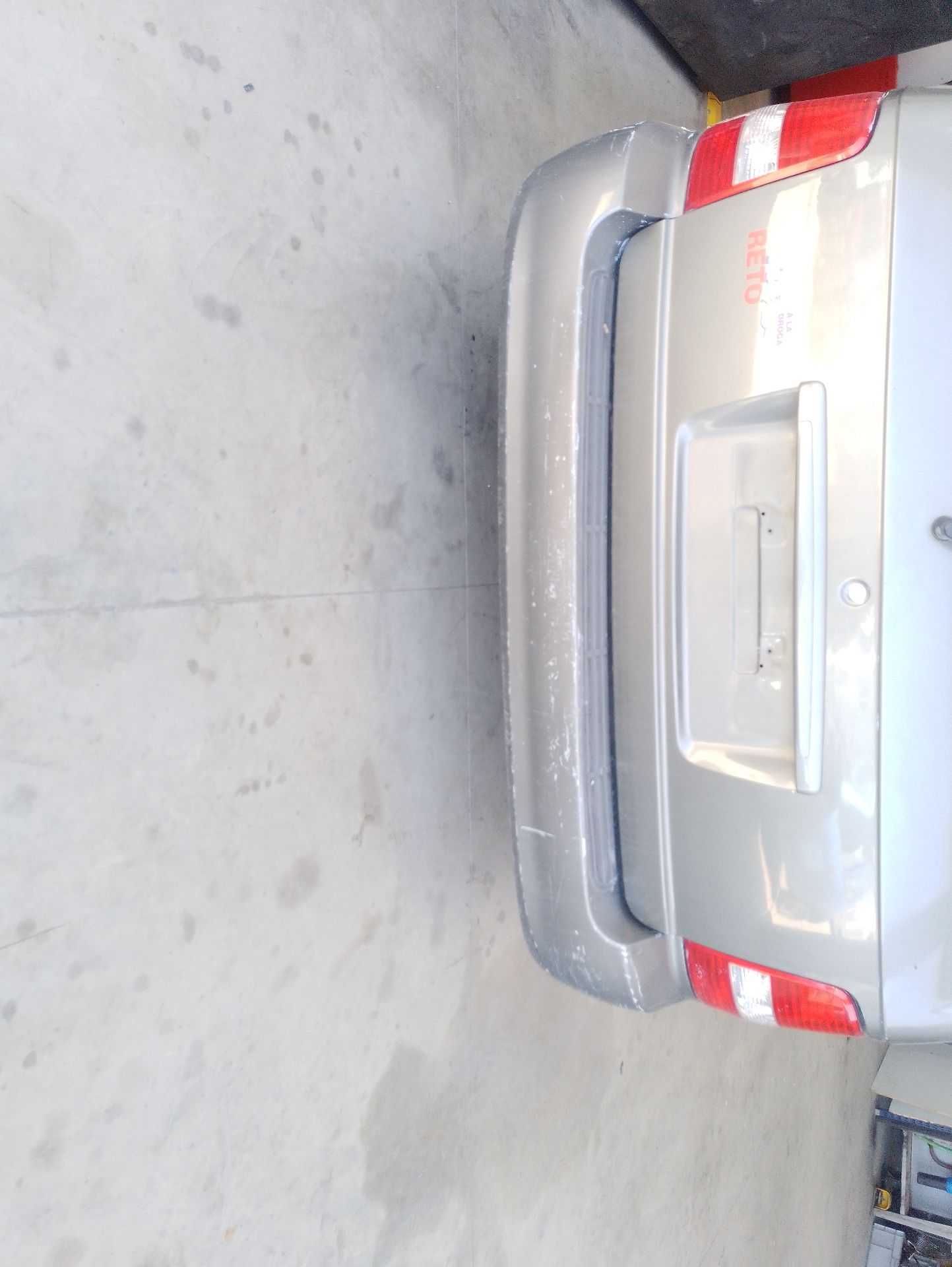 Recambio de paragolpes trasero para kia carnival ii (gq) 2.9 crdi referencia OEM IAM 0K55350221CXX  