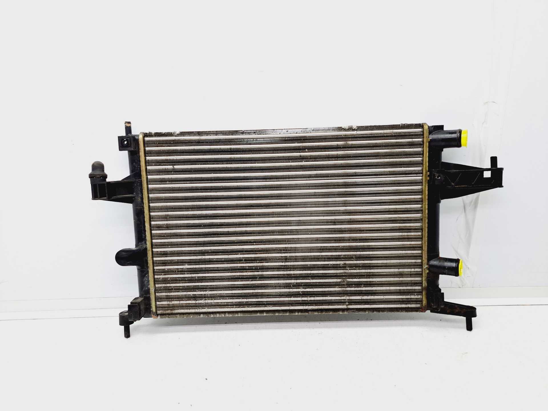 Recambio de radiador agua para opel corsa c blue line referencia OEM IAM   
