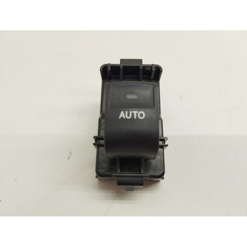 Recambio de mando elevalunas delantero derecho para toyota auris hybrid active referencia OEM IAM   