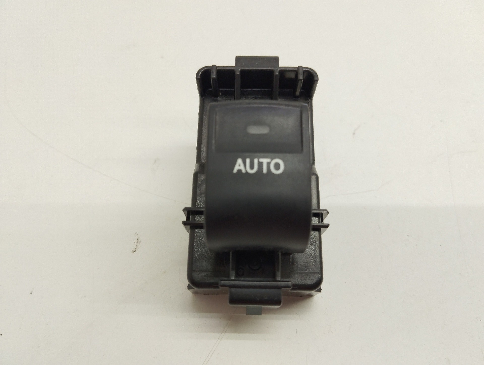Recambio de mando elevalunas delantero derecho para toyota auris hybrid active referencia OEM IAM   