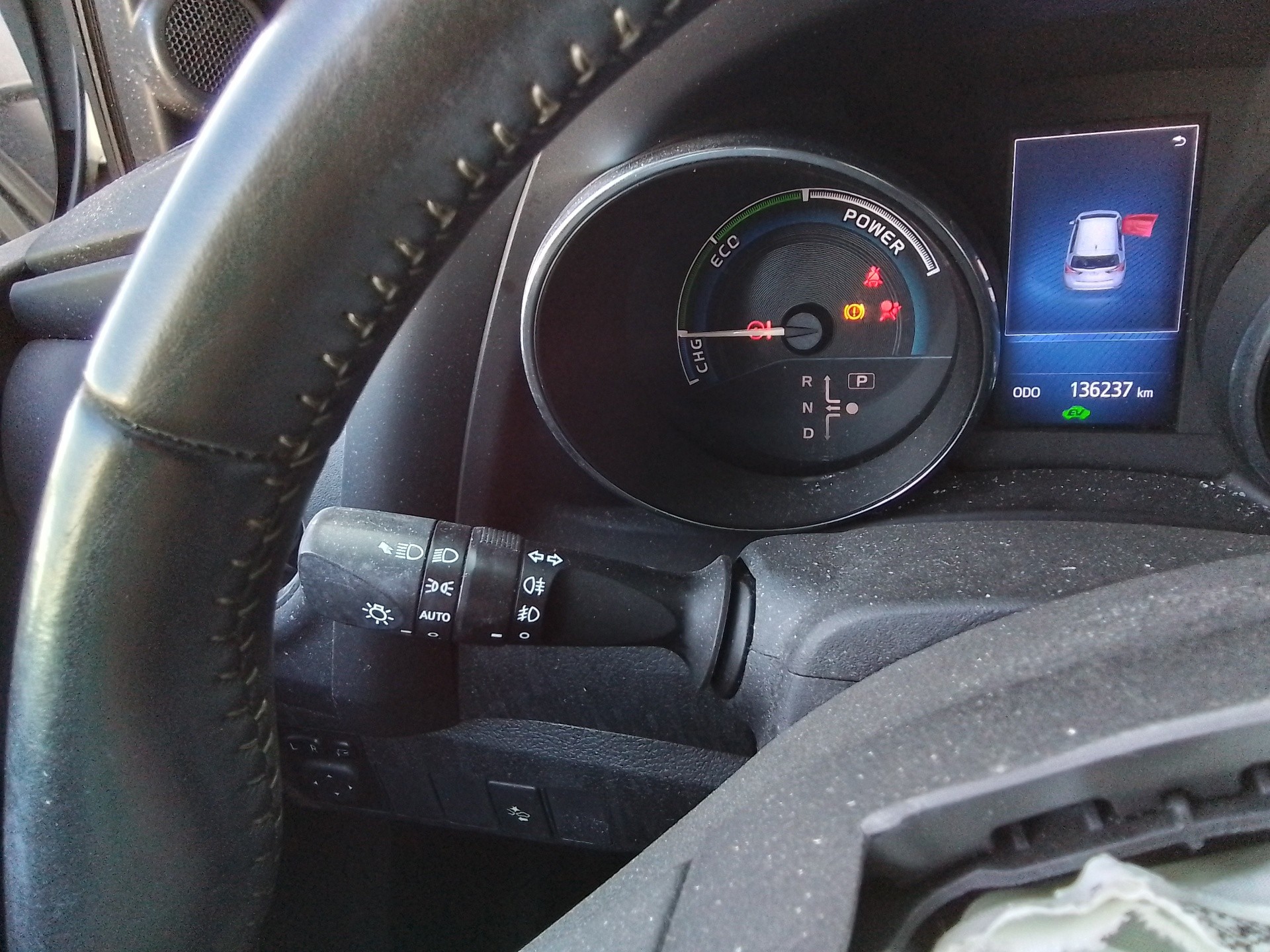 Recambio de mando intermitentes para toyota auris hybrid active referencia OEM IAM   