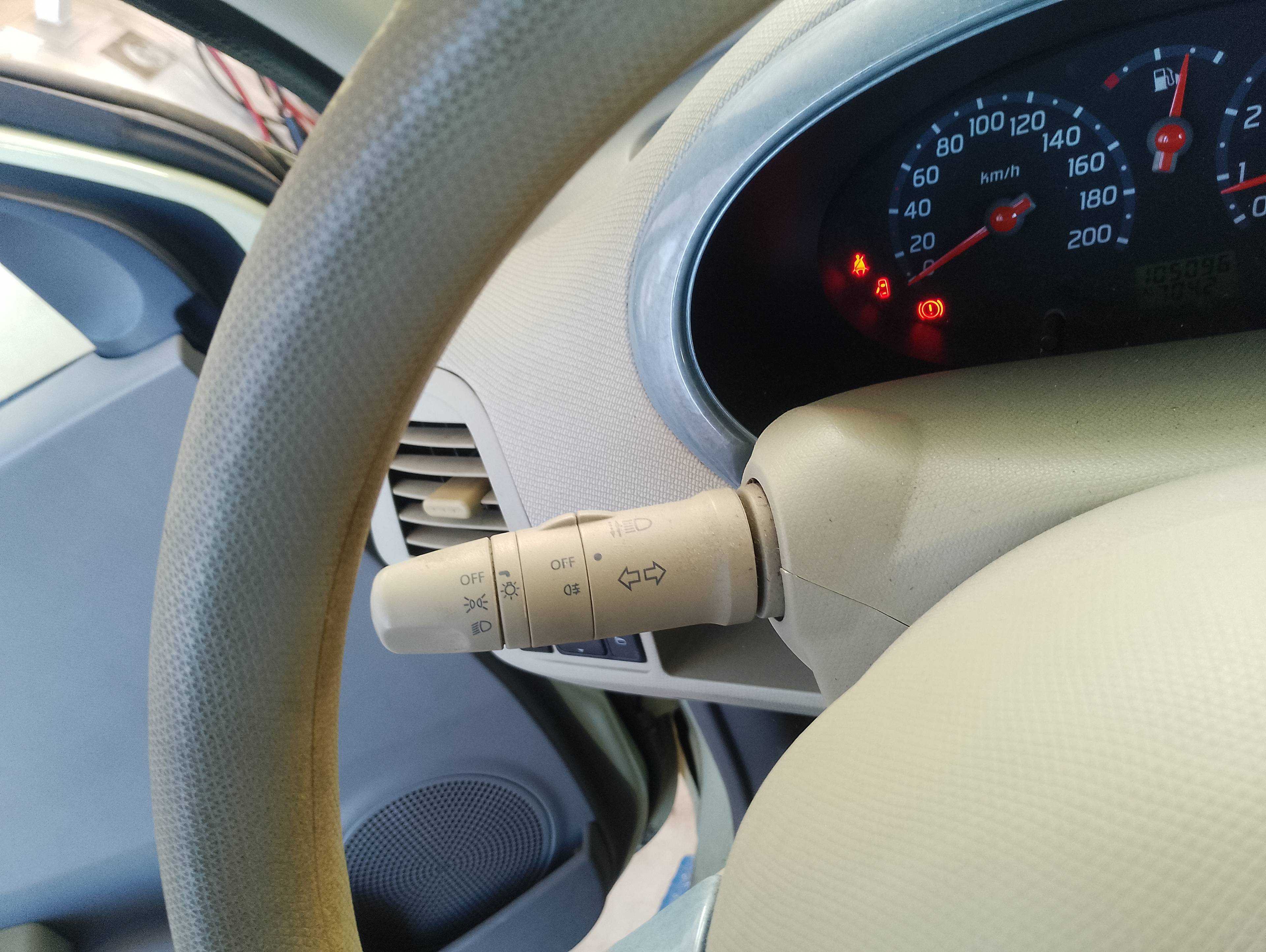 Recambio de mando intermitentes para nissan micra (k12e) 25 aniversario referencia OEM IAM   