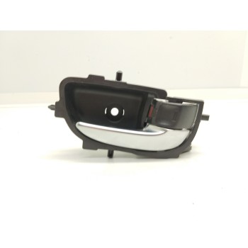 Recambio de maneta interior delantera derecha para toyota auris hybrid active referencia OEM IAM 692050D204  