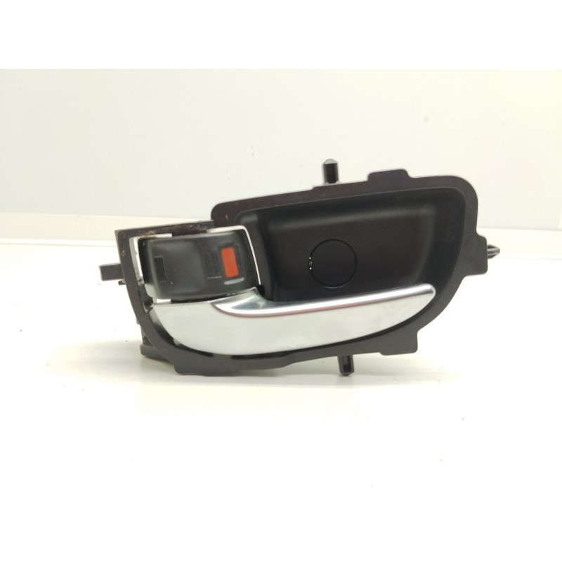 Recambio de maneta interior trasera izquierda para toyota auris hybrid active referencia OEM IAM 692060D450  