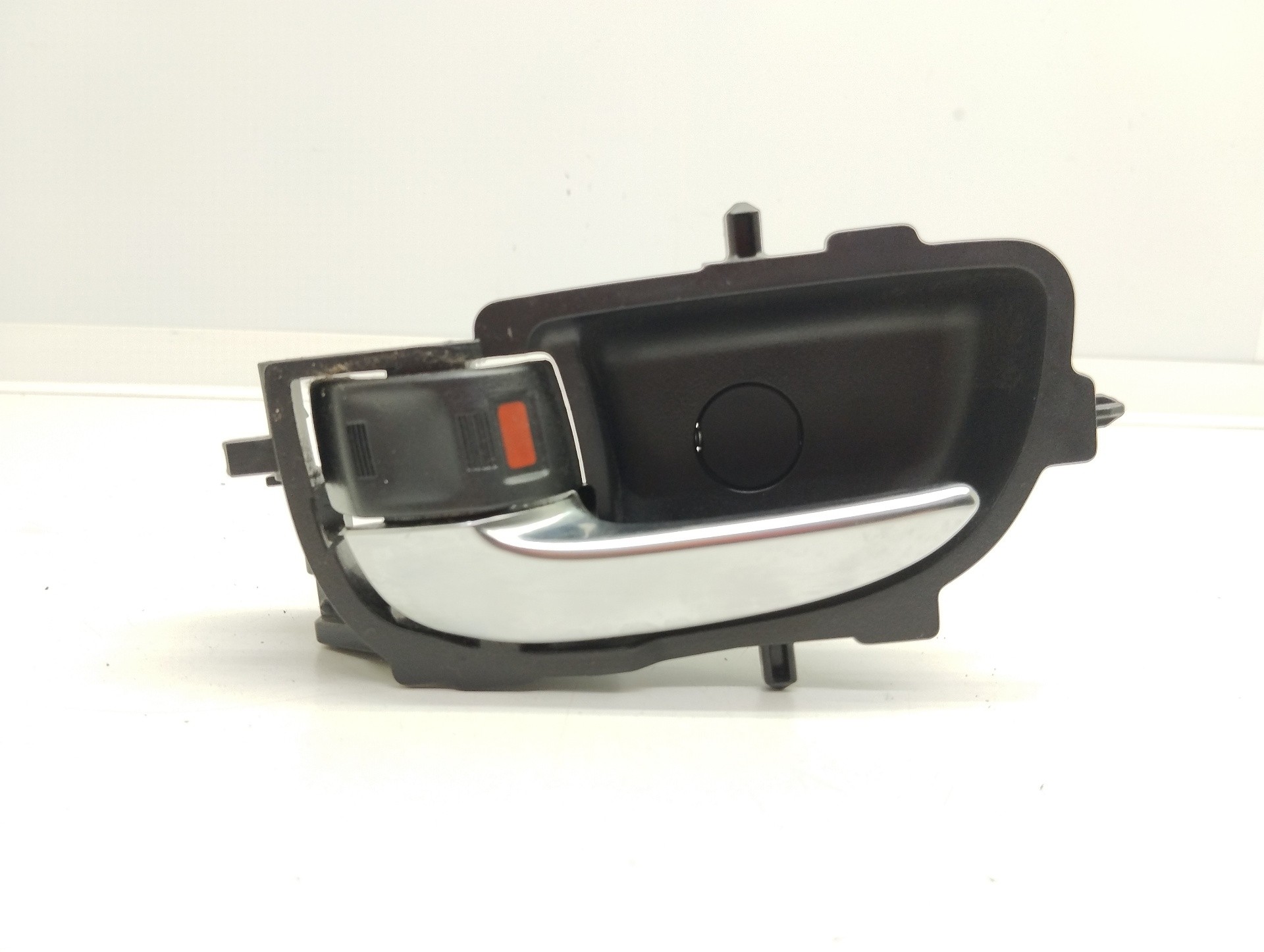 Recambio de maneta interior trasera izquierda para toyota auris hybrid active referencia OEM IAM 692060D450  