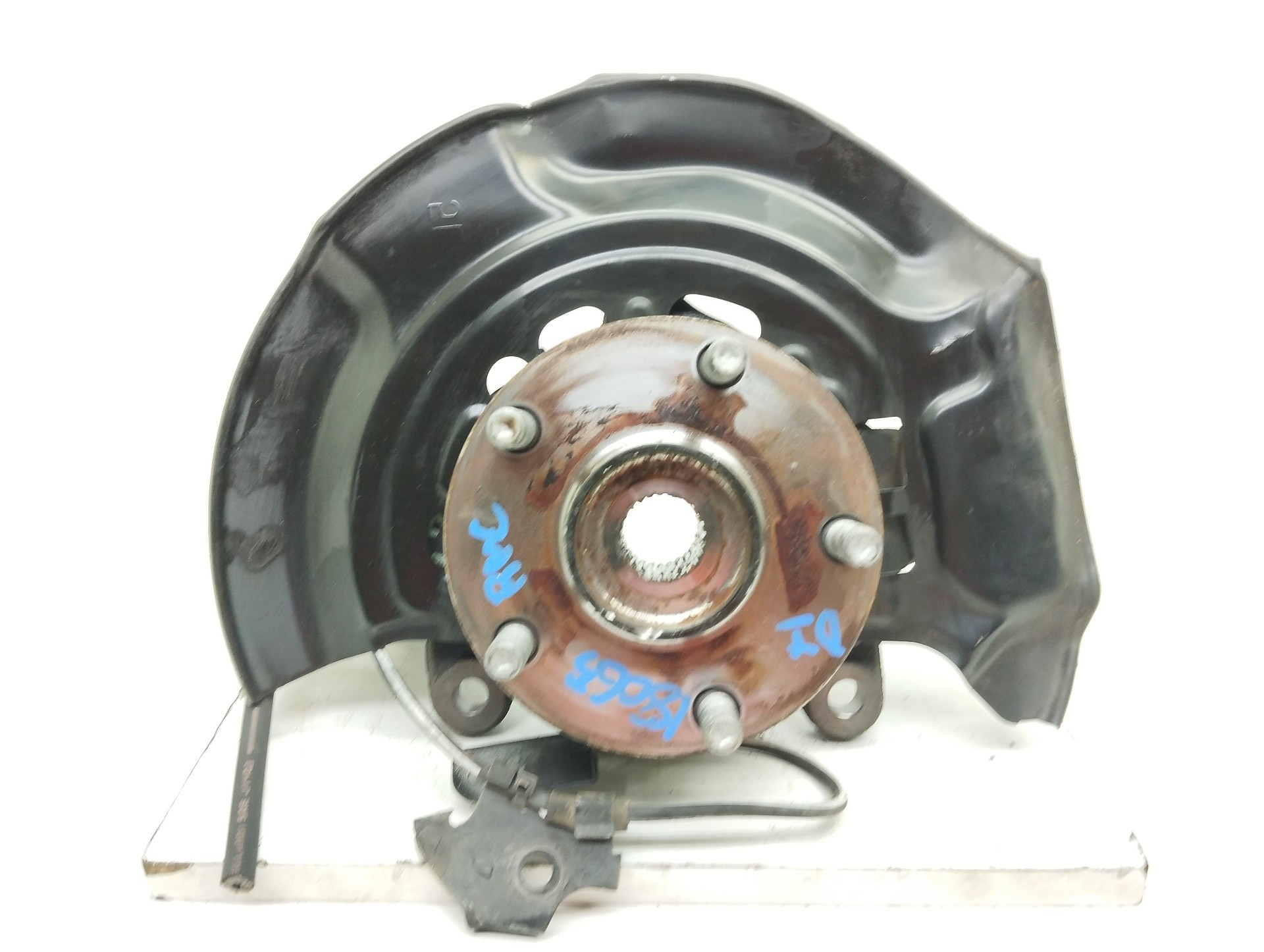 Recambio de mangueta delantera izquierda para toyota auris hybrid active referencia OEM IAM 4355002010  