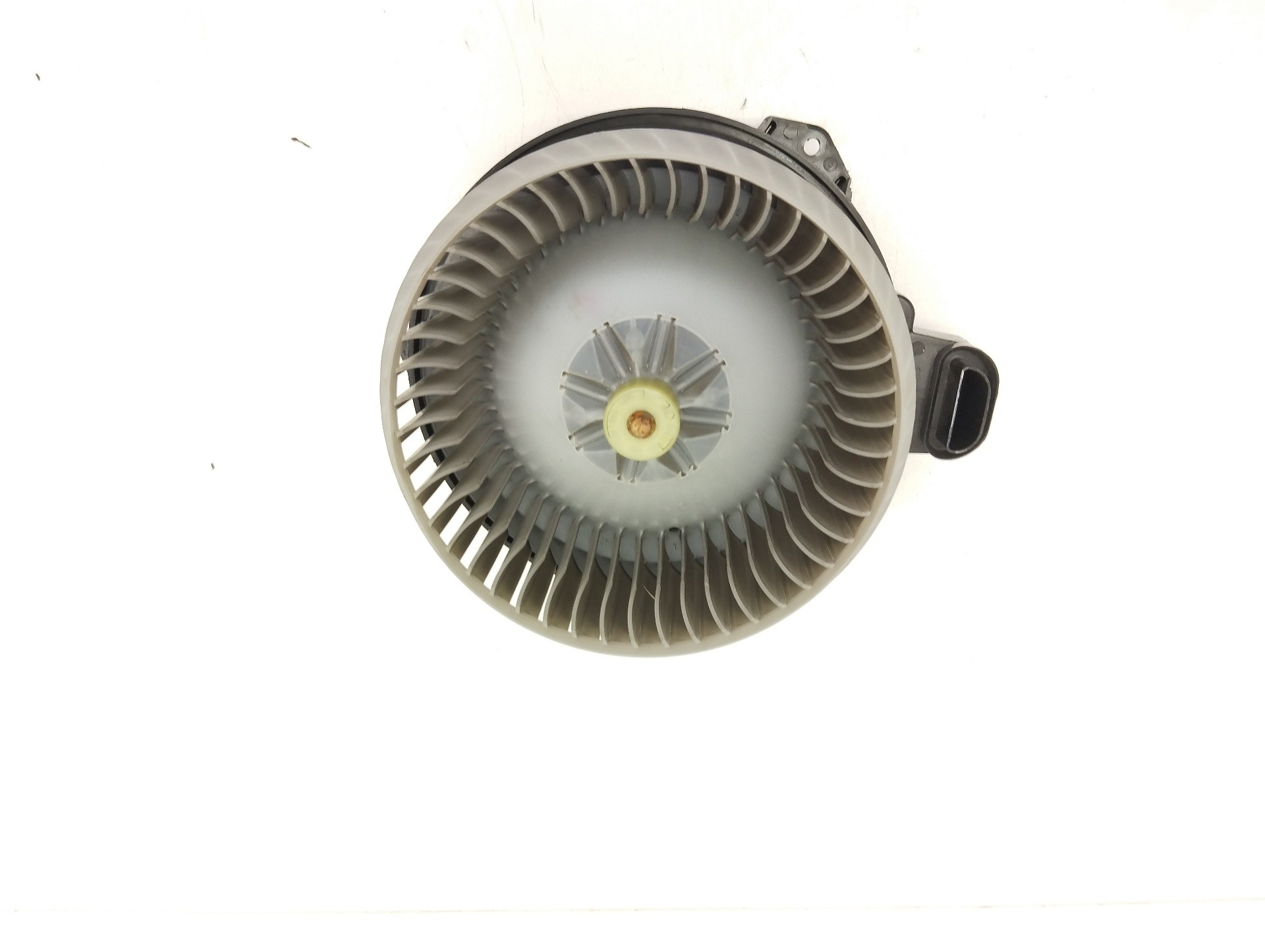 Recambio de motor calefaccion para toyota auris hybrid active referencia OEM IAM AV2727008085 472WLH 