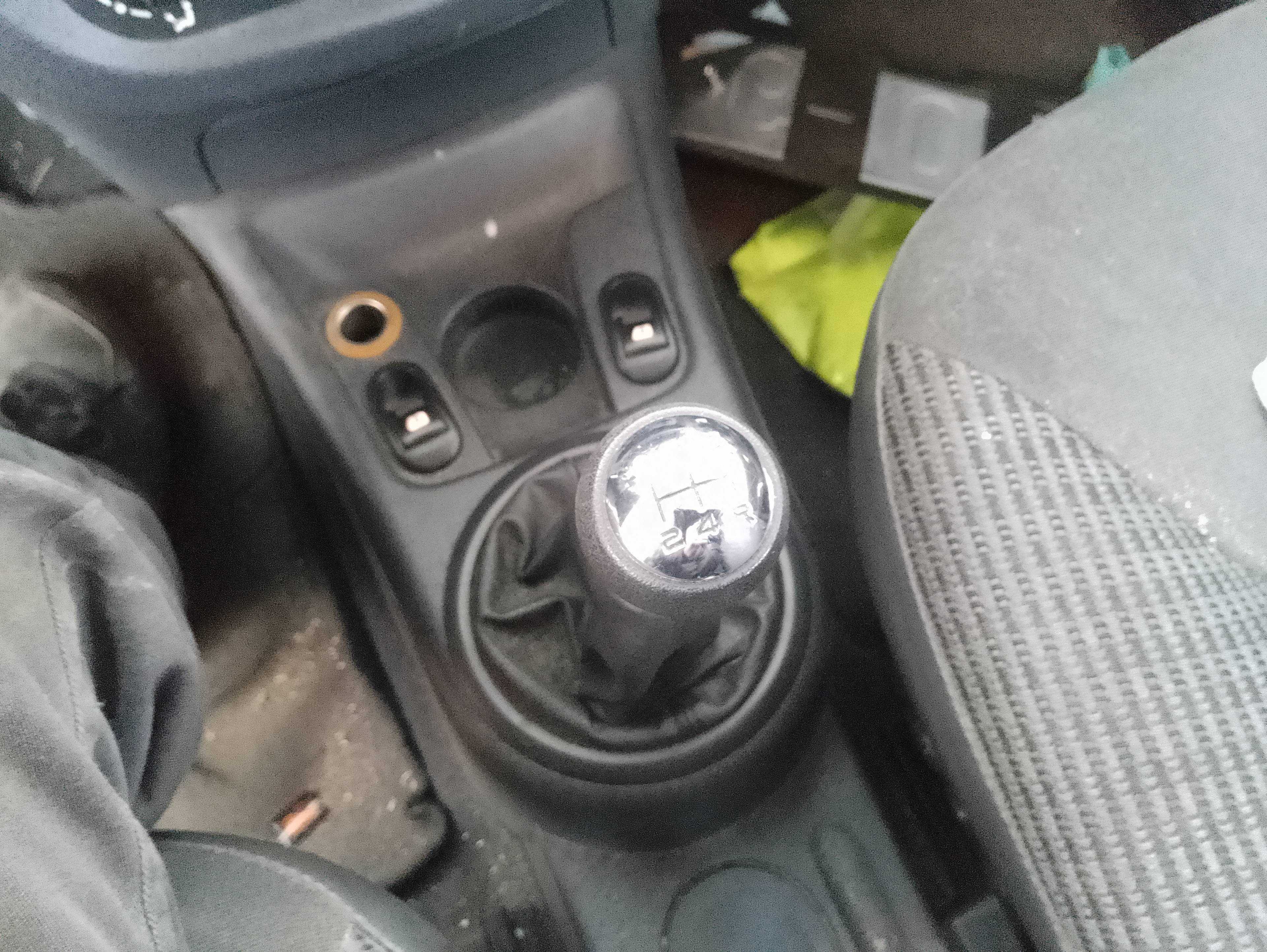 Recambio de palanca cambio para citroën c3 1.1 satisfaction referencia OEM IAM   