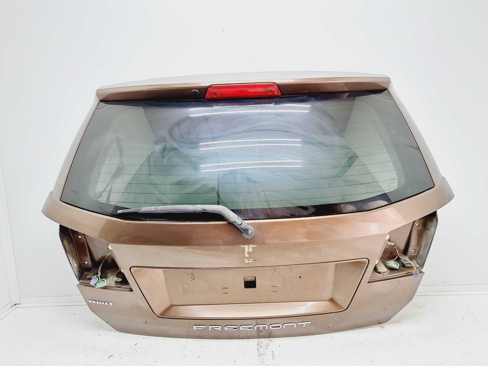 Recambio de porton trasero para fiat freemont (345) urban referencia OEM IAM  K1CZ91TZZAI 00K1CZ91TZZAI