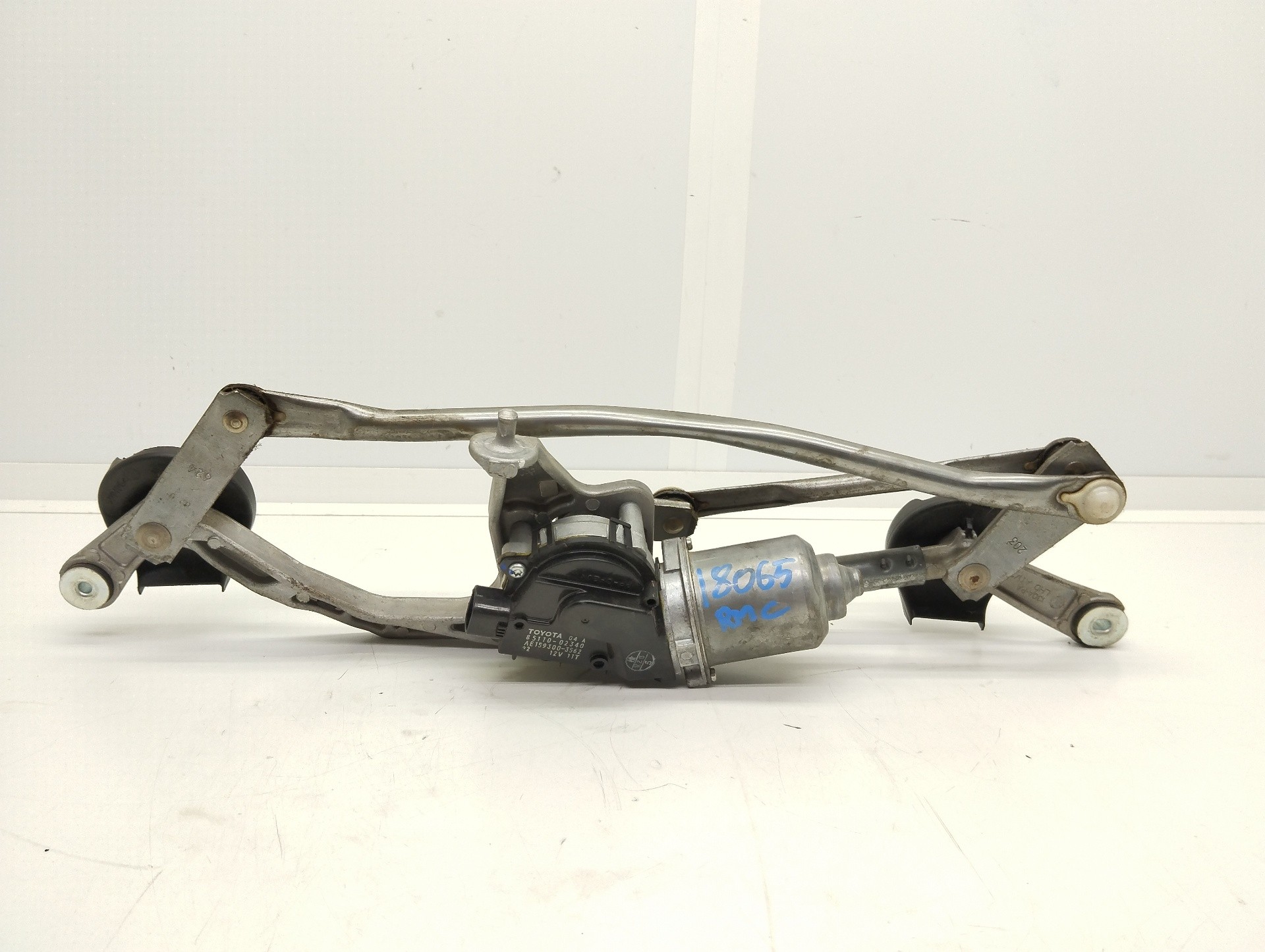 Recambio de motor limpia delantero para toyota auris hybrid active referencia OEM IAM 8511002340 AE1593003562 