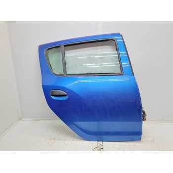 PUERTA TRASERA DERECHA 821123841R 