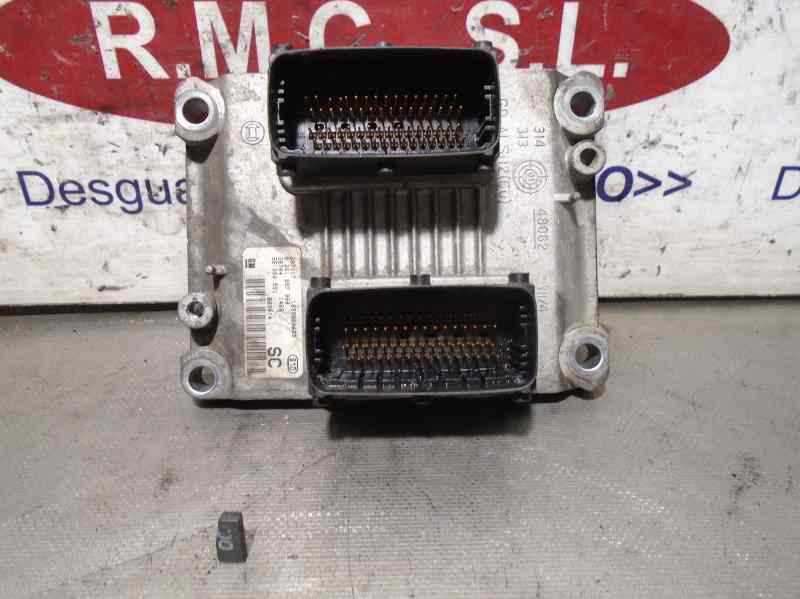 Recambio de centralita motor uce para opel corsa c club referencia OEM IAM 55350551 55350551 1039S00439