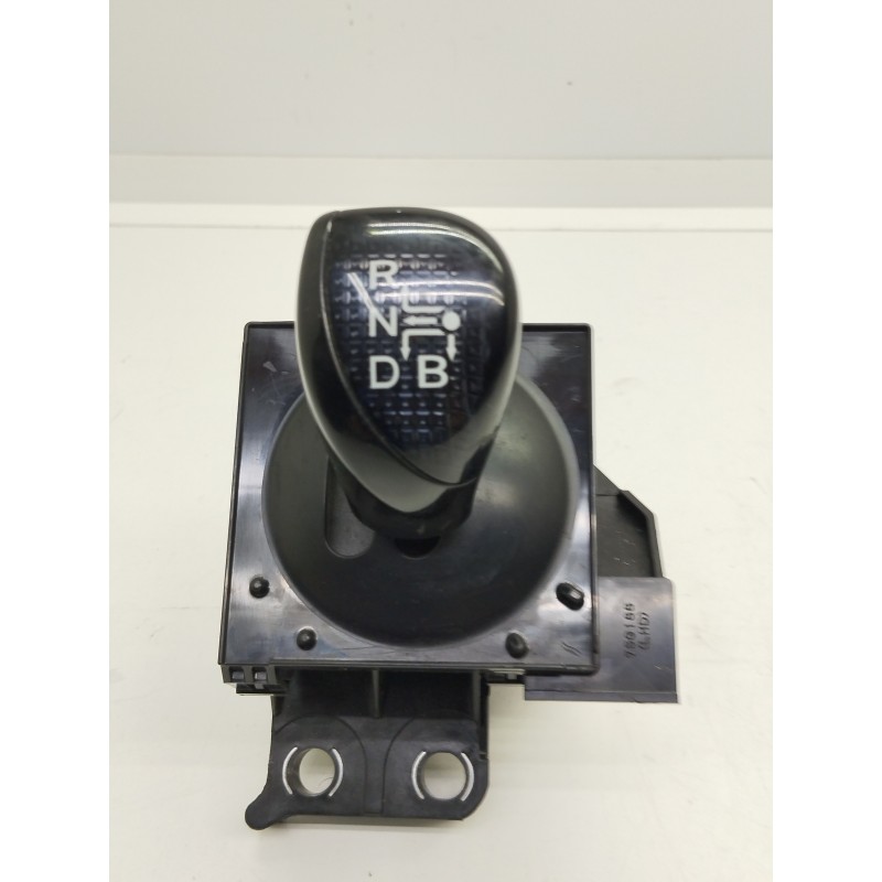 Recambio de palanca cambio para toyota auris hybrid active referencia OEM IAM 75C583LHD  