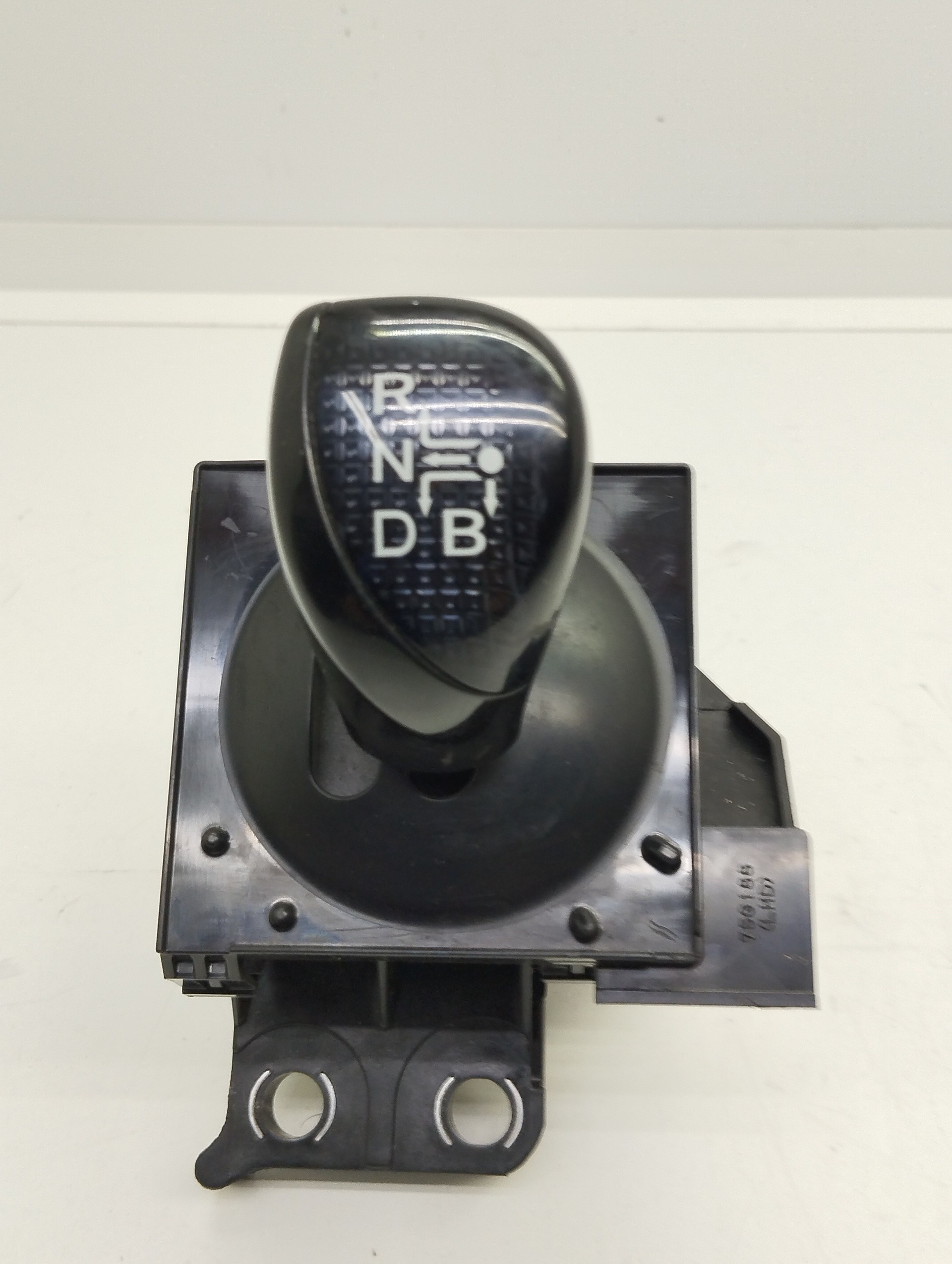 Recambio de palanca cambio para toyota auris hybrid active referencia OEM IAM 75C583LHD  