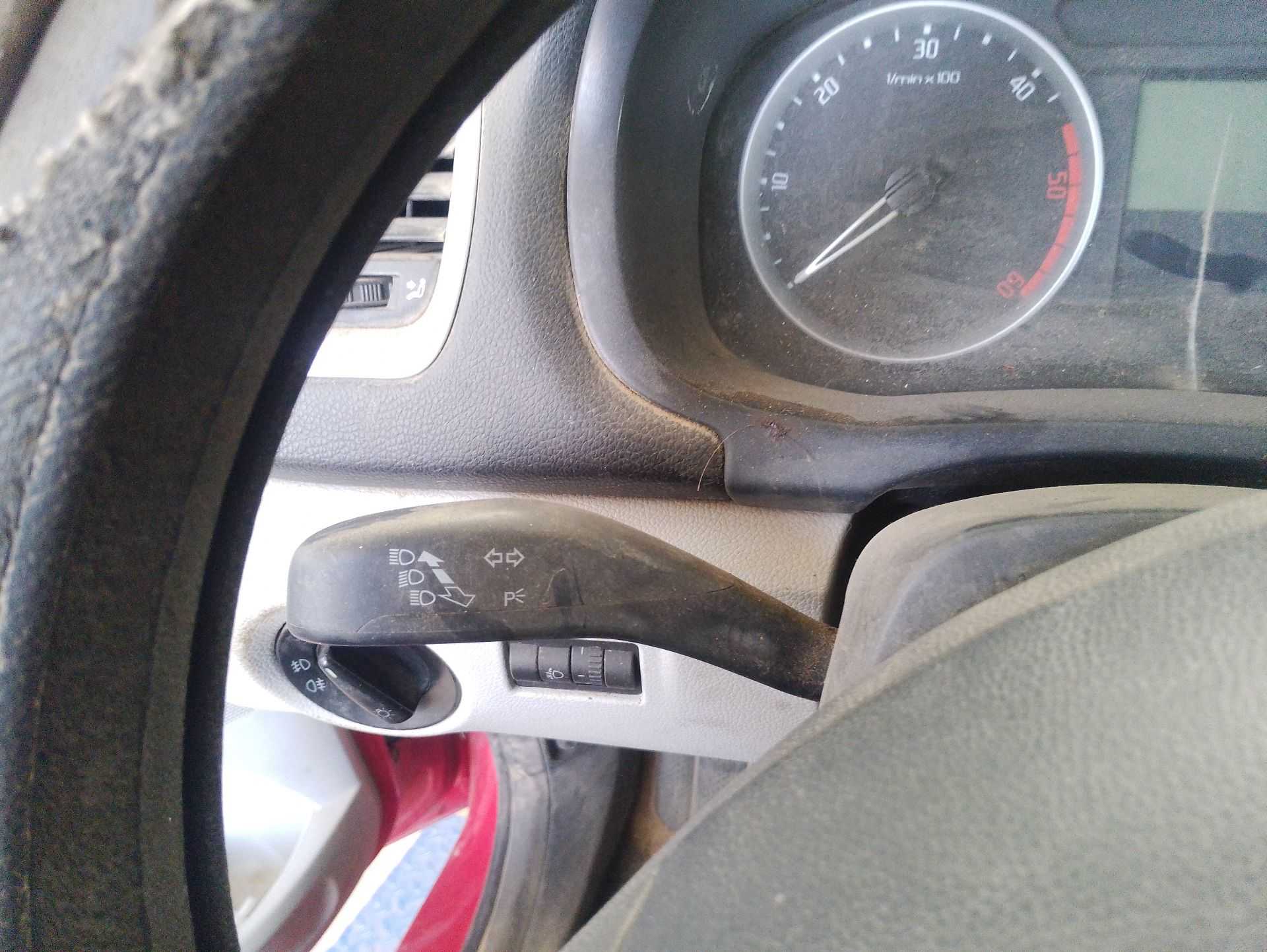 Recambio de mando intermitentes para skoda fabia ii (542) 1.4 tdi referencia OEM IAM   