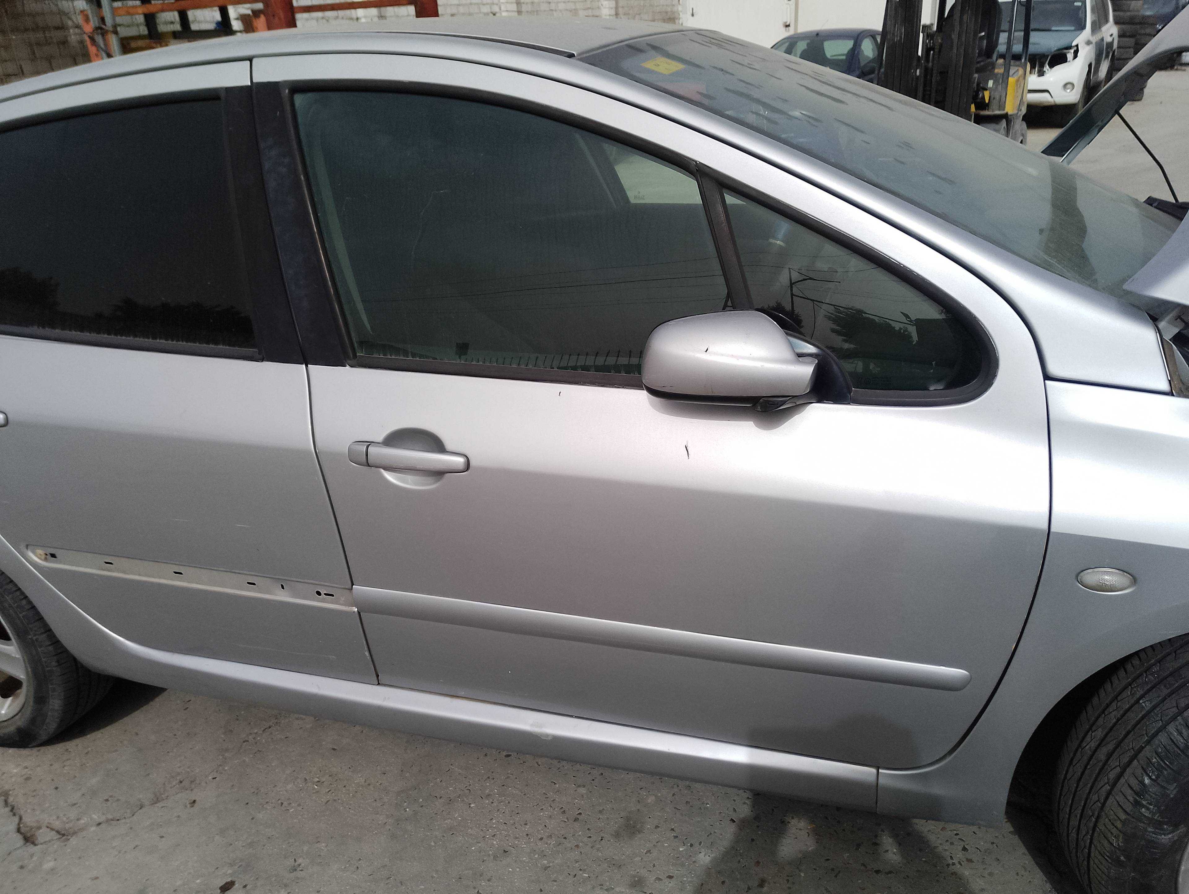 Recambio de puerta delantera derecha para peugeot 307 (s1) xs referencia OEM IAM   