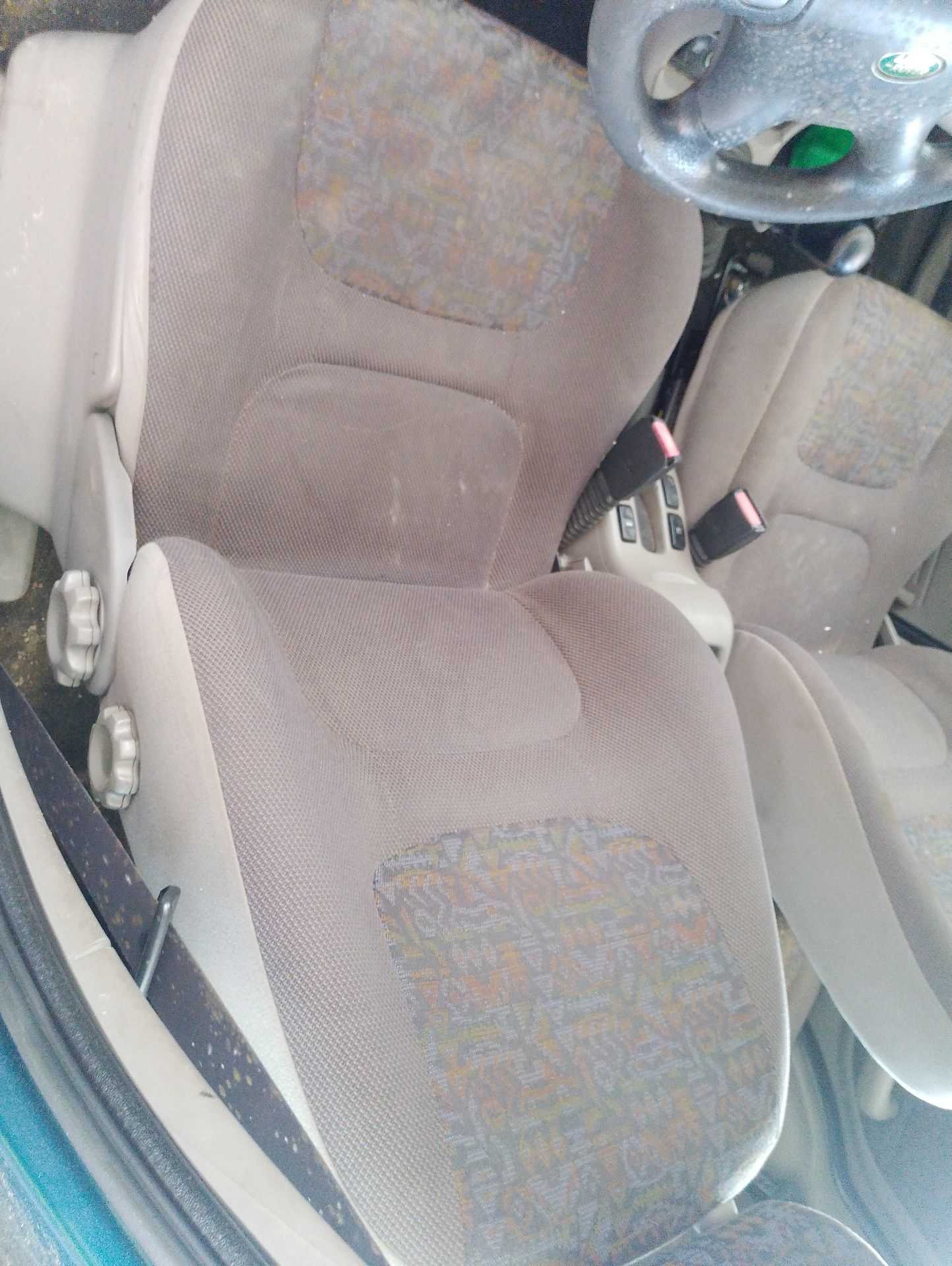 Recambio de asiento delantero izquierdo para land rover freelander i (l314) 2.0 di 4x4 referencia OEM IAM   