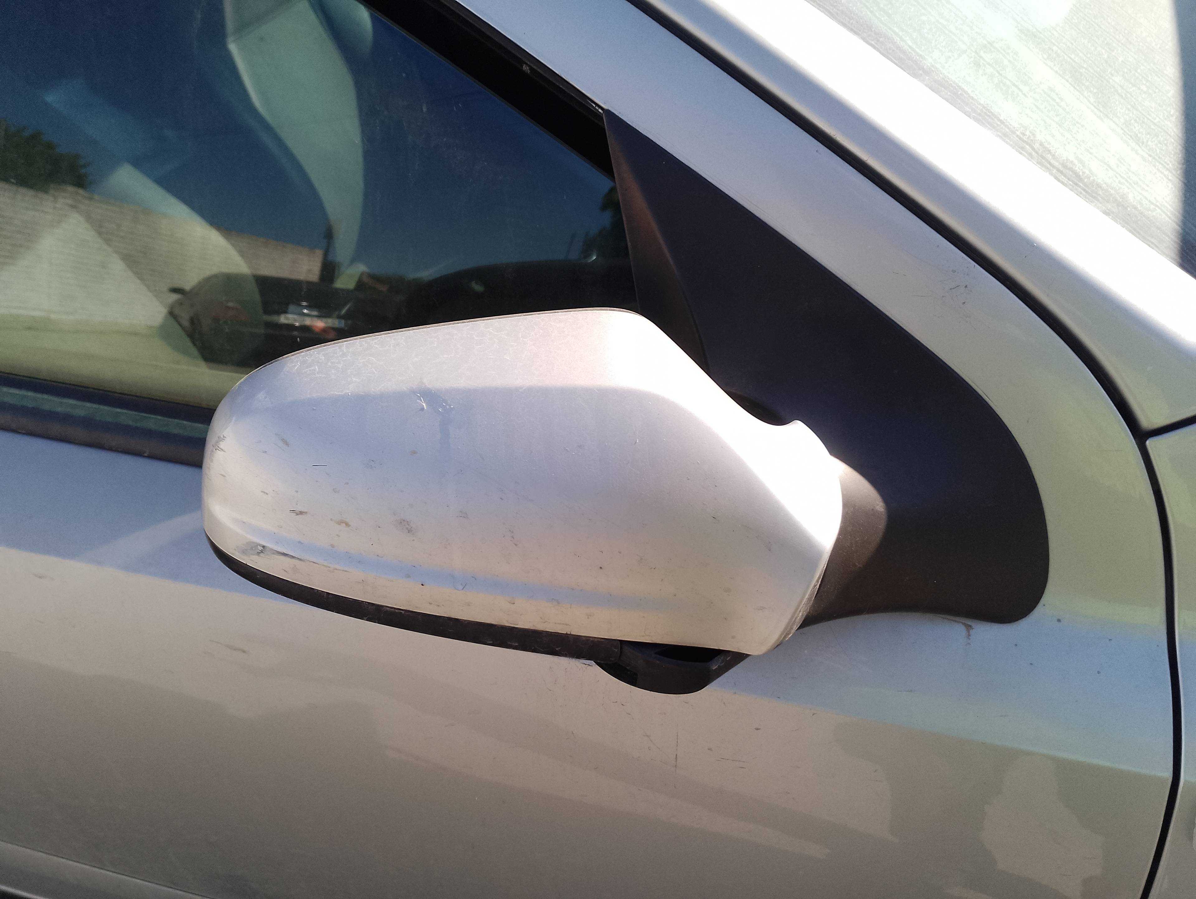 Recambio de retrovisor derecho para opel astra h berlina cosmo referencia OEM IAM   