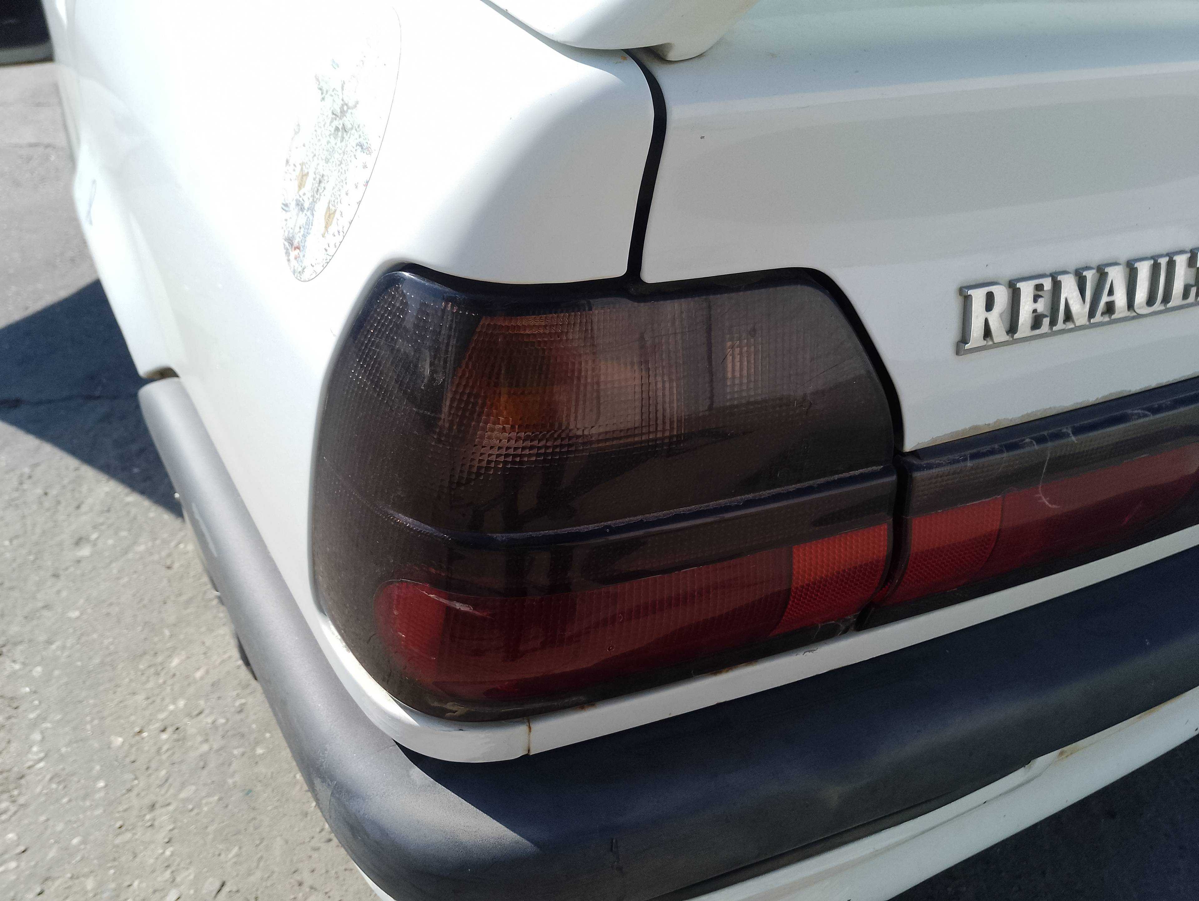 Recambio de piloto trasero izquierdo para renault 19 (b/c/l53) referencia OEM IAM   