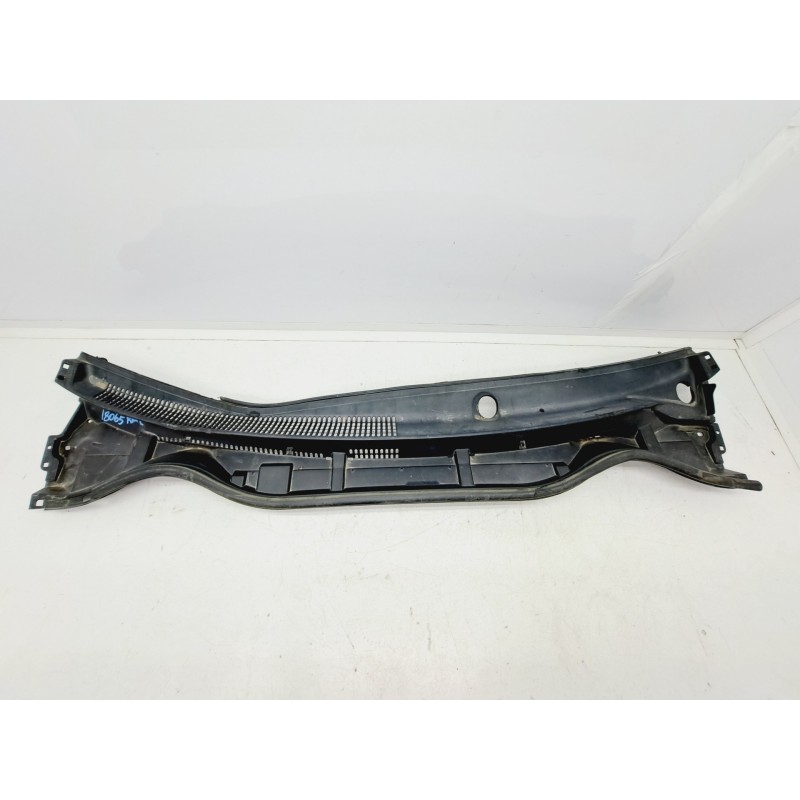 Recambio de torpedo para toyota auris hybrid active referencia OEM IAM 5578102350  