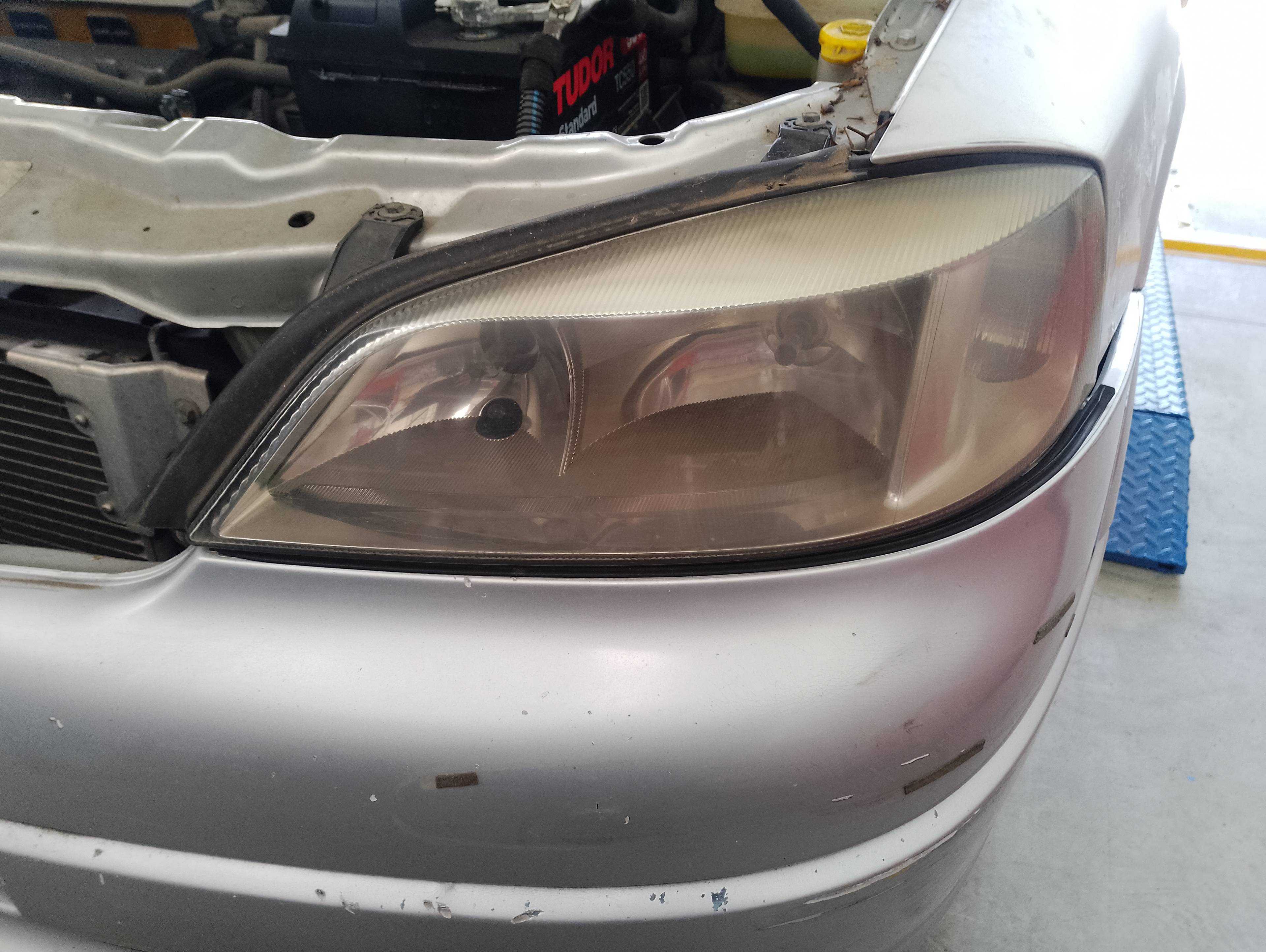 Recambio de faro izquierdo para opel astra g berlina comfort referencia OEM IAM   