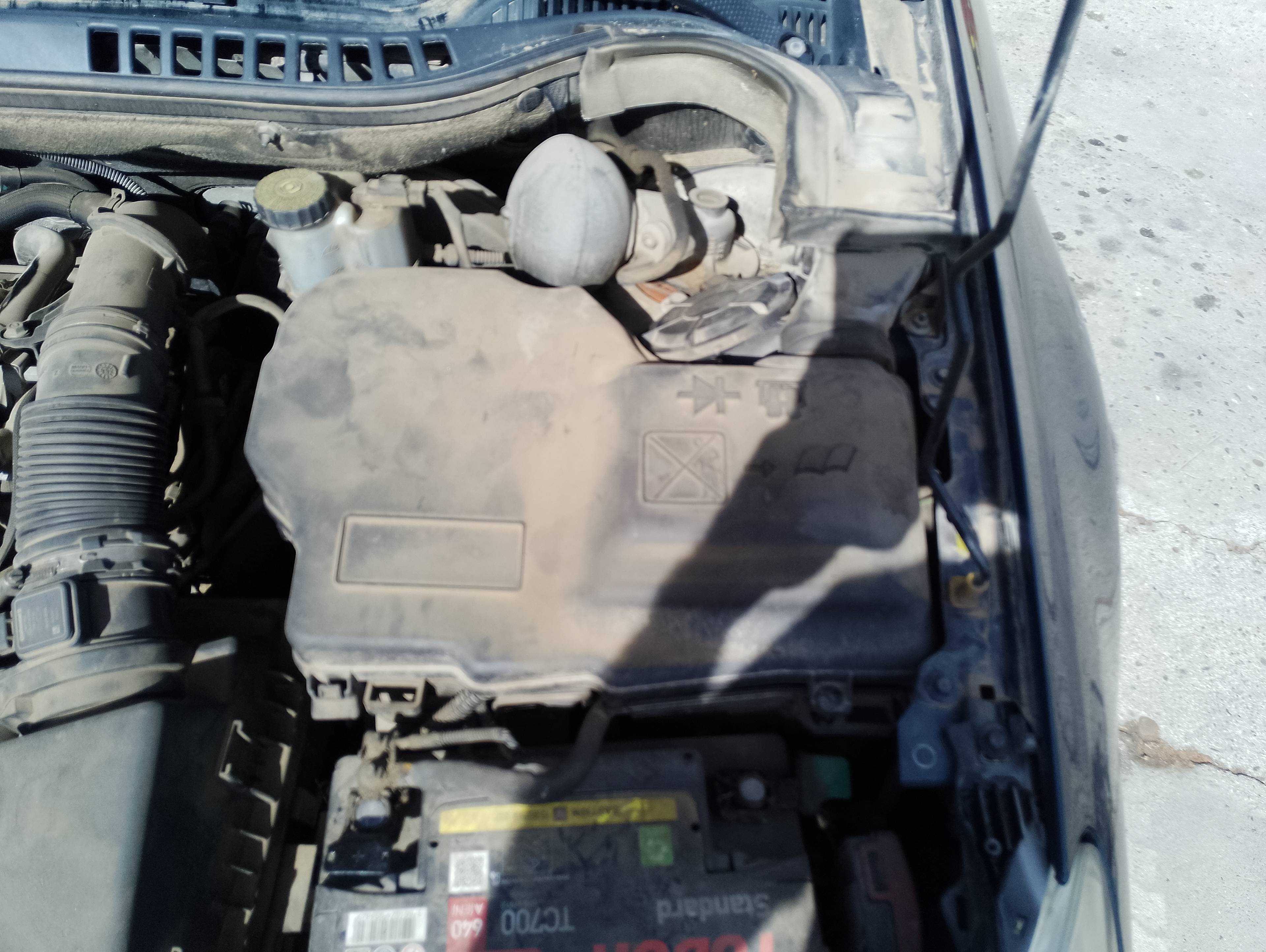 Recambio de caja reles / fusibles para citroën c5 berlina 2.0 hdi fap referencia OEM IAM   