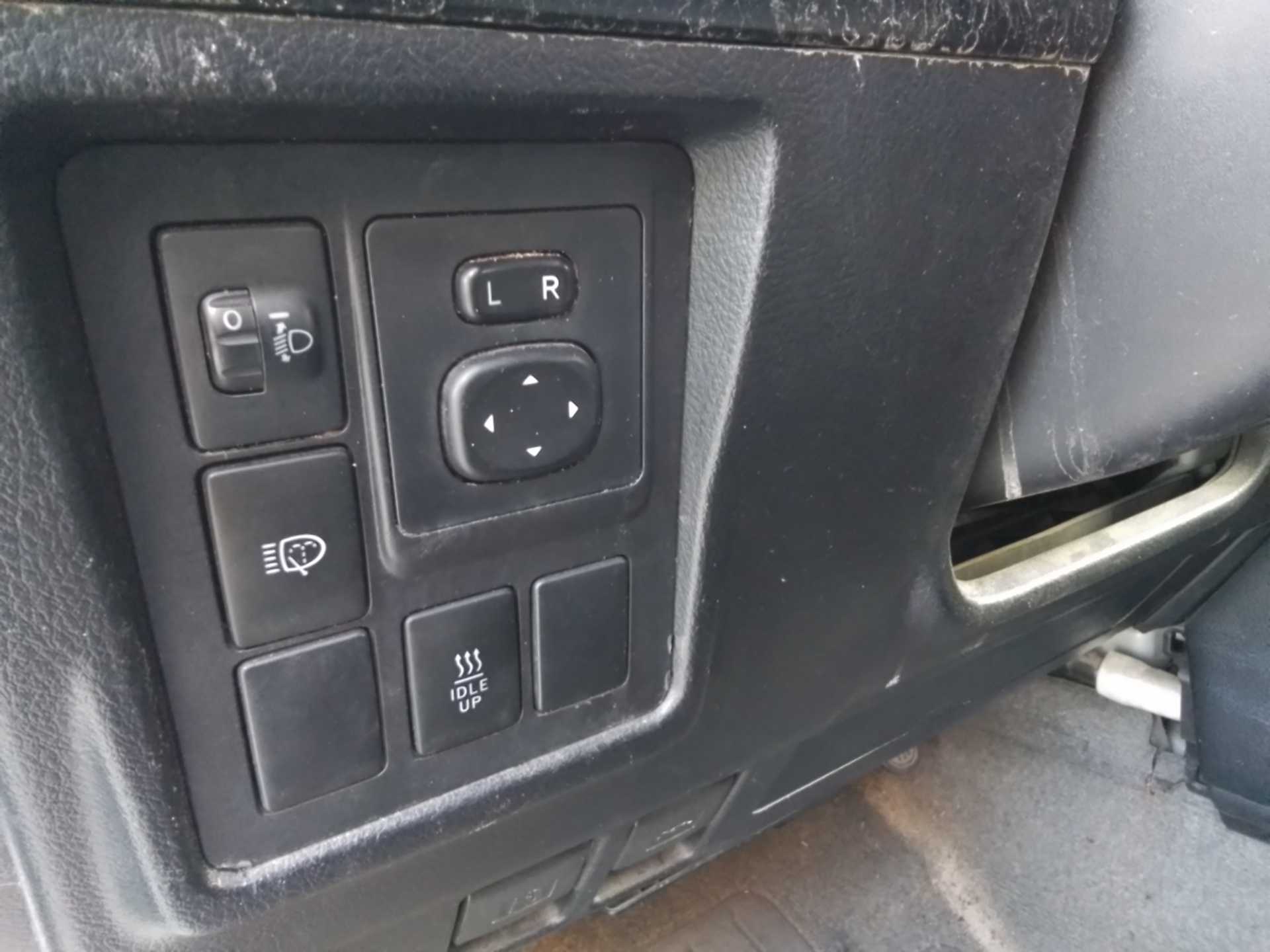 Recambio de mando retrovisor para toyota land cruiser (j15) basis referencia OEM IAM   