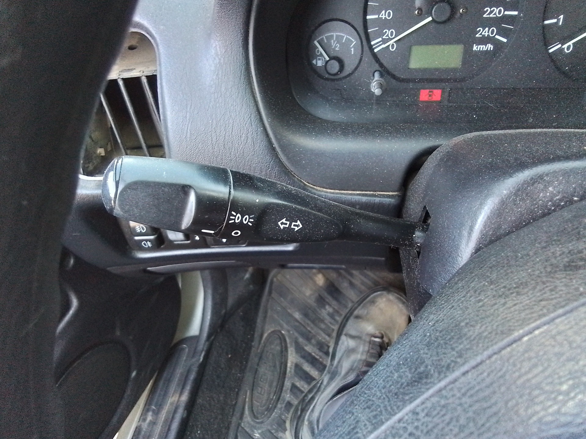 Recambio de mando intermitentes para mitsubishi carisma berlina 5 (da0) 1900 di-d comfort referencia OEM IAM   