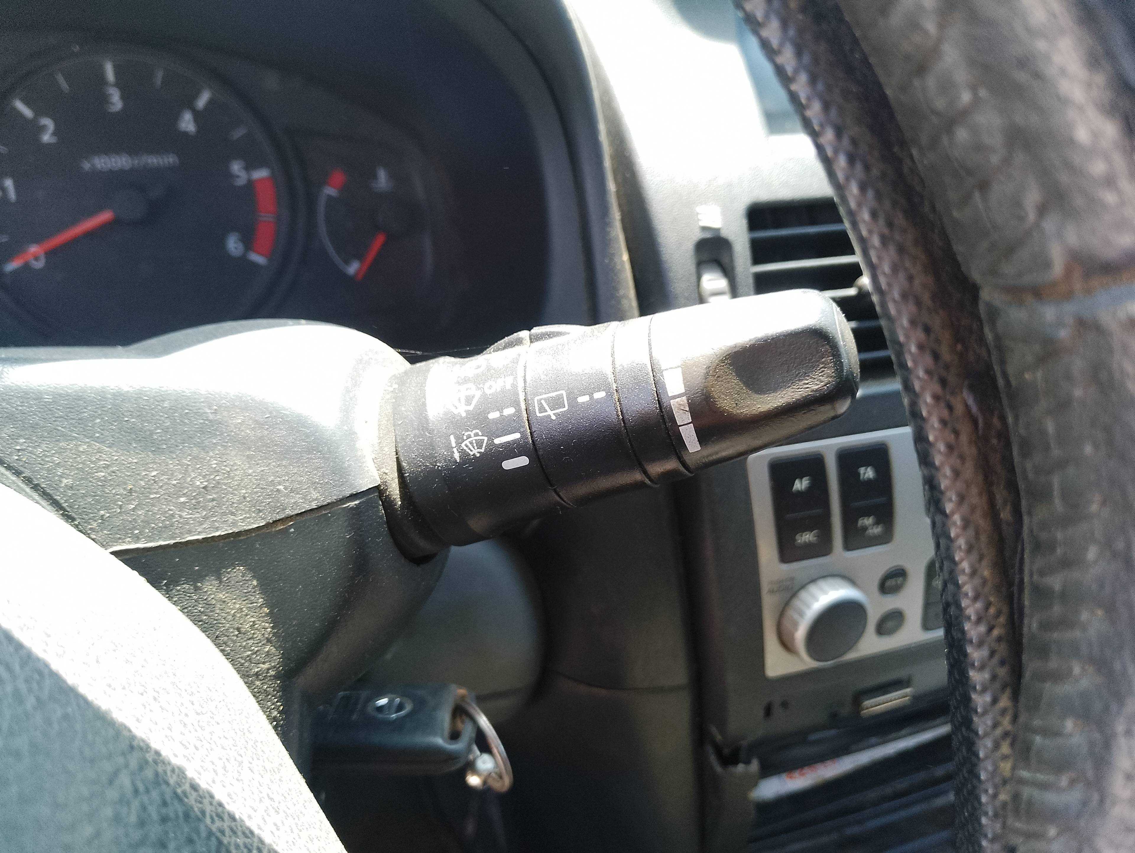 Recambio de mando limpia para nissan almera (n16/e) acenta referencia OEM IAM   