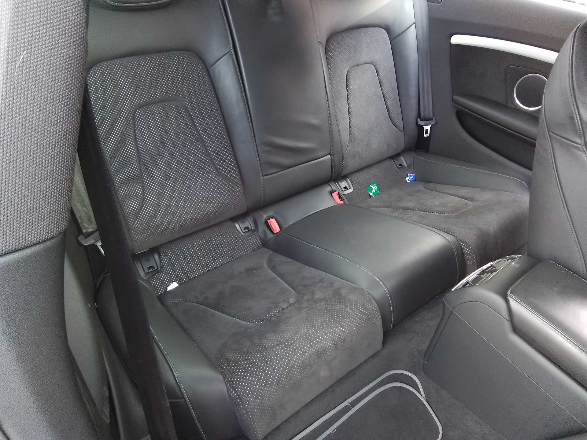 Recambio de asientos traseros para audi a5 coupe (8t) 3.0 v6 24v tdi referencia OEM IAM   