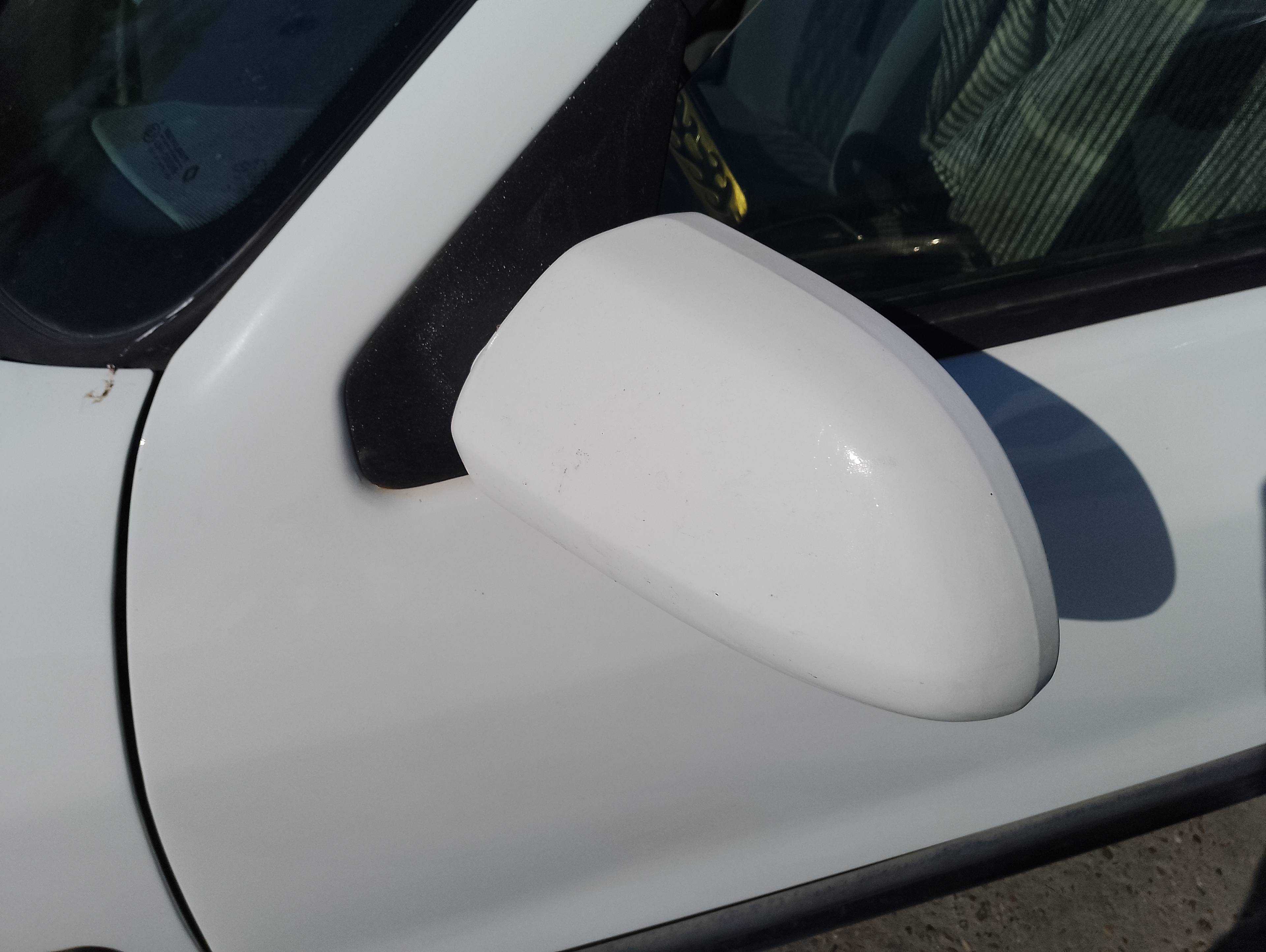 Recambio de retrovisor izquierdo para renault 19 (b/c/l53) referencia OEM IAM   