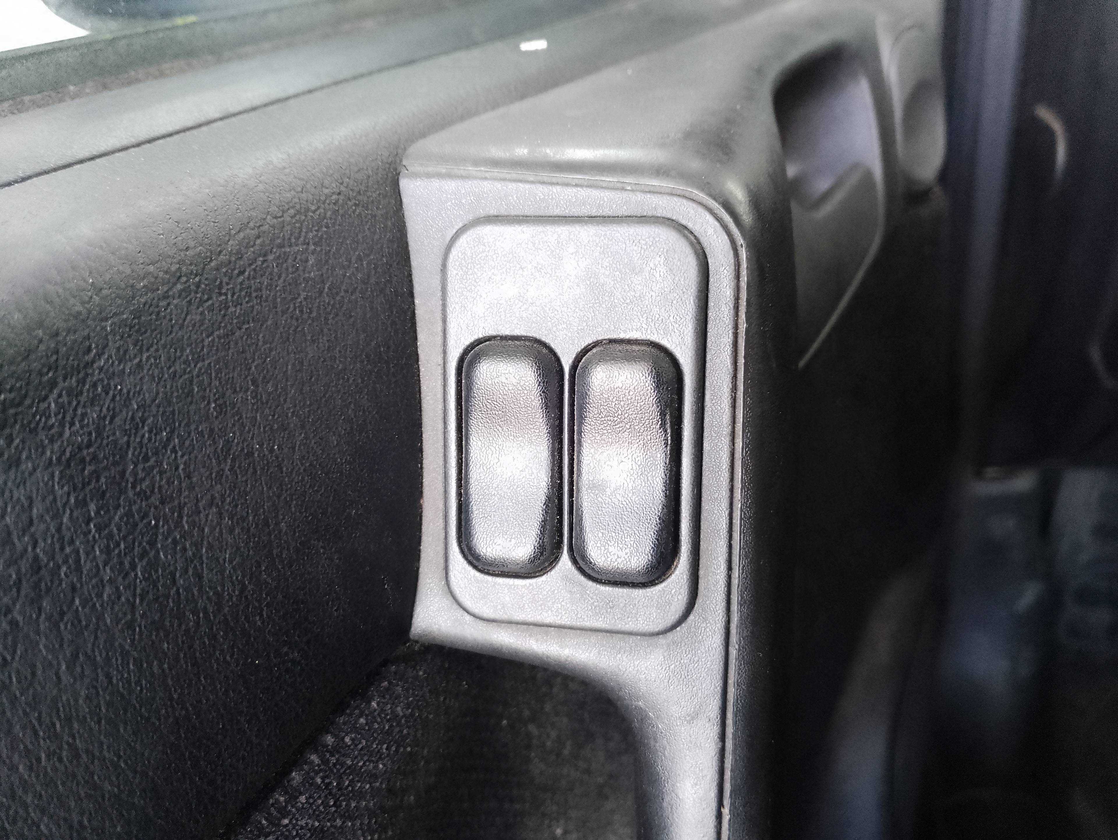 Recambio de mando elevalunas delantero izquierdo para opel astra g berlina comfort referencia OEM IAM   