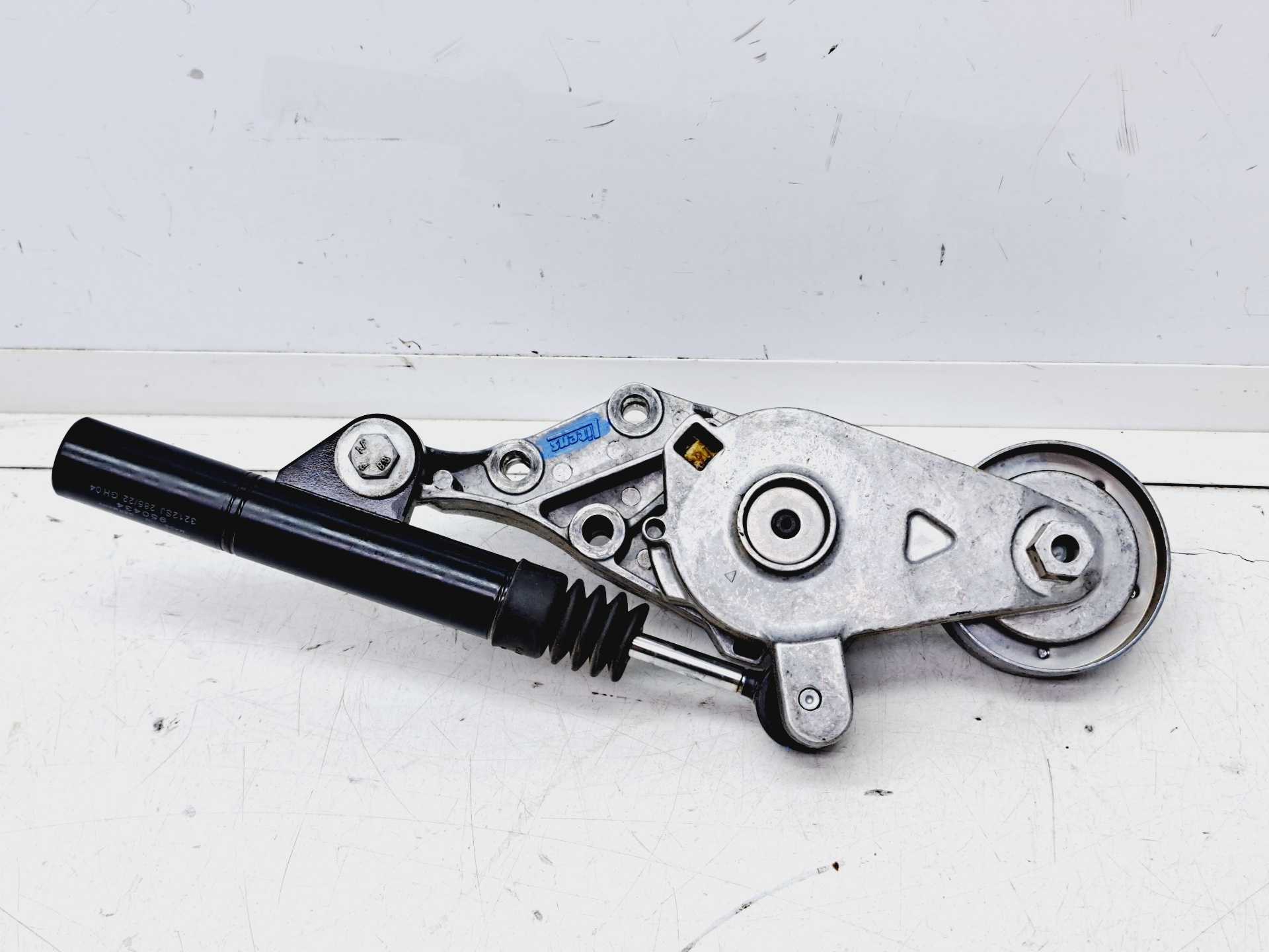 Recambio de tensor correa auxiliar para skoda octavia berlina (1u2) ambiente referencia OEM IAM   