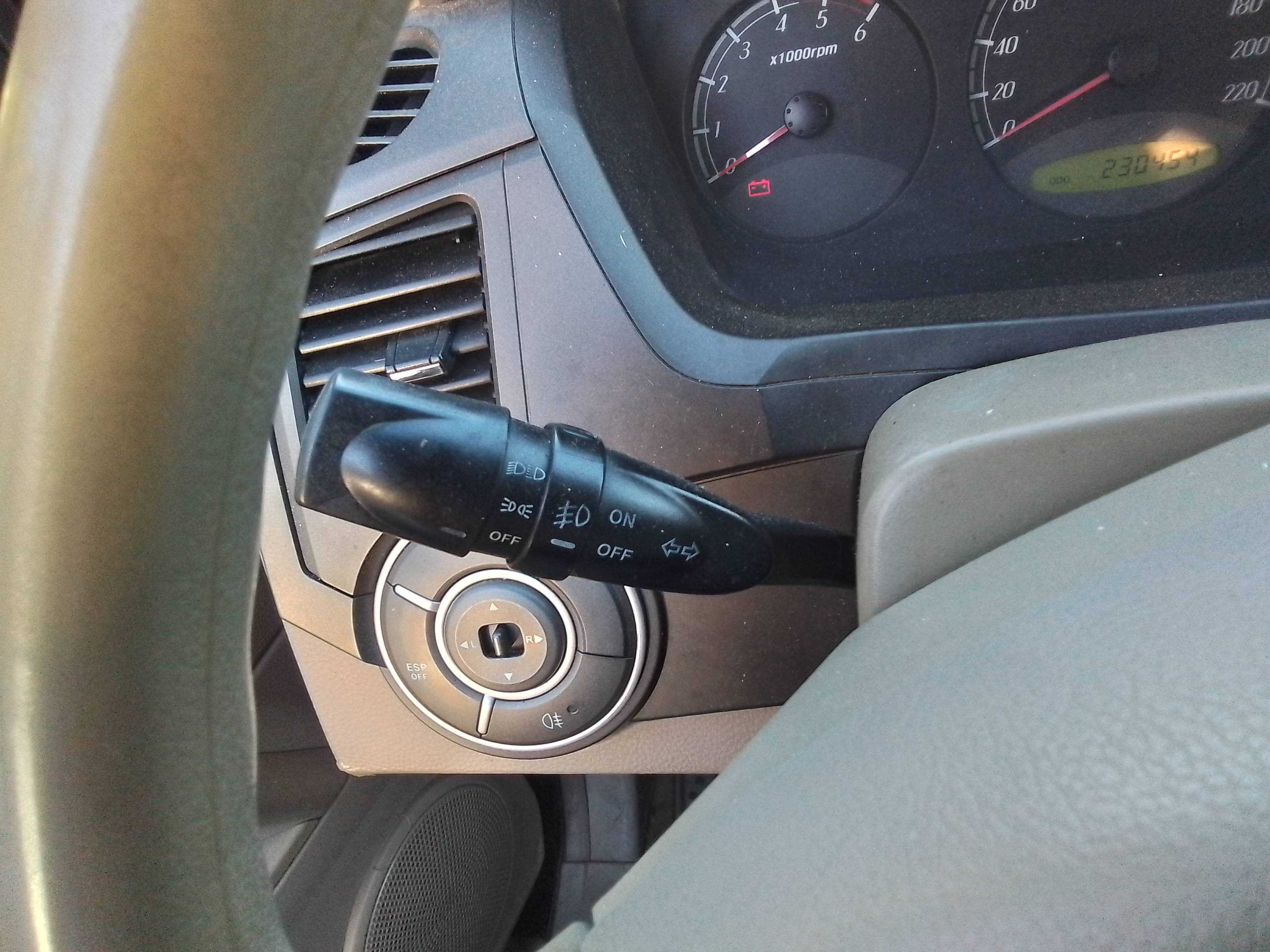Recambio de mando luces para ssangyong kyron 200 xdi limited referencia OEM IAM   
