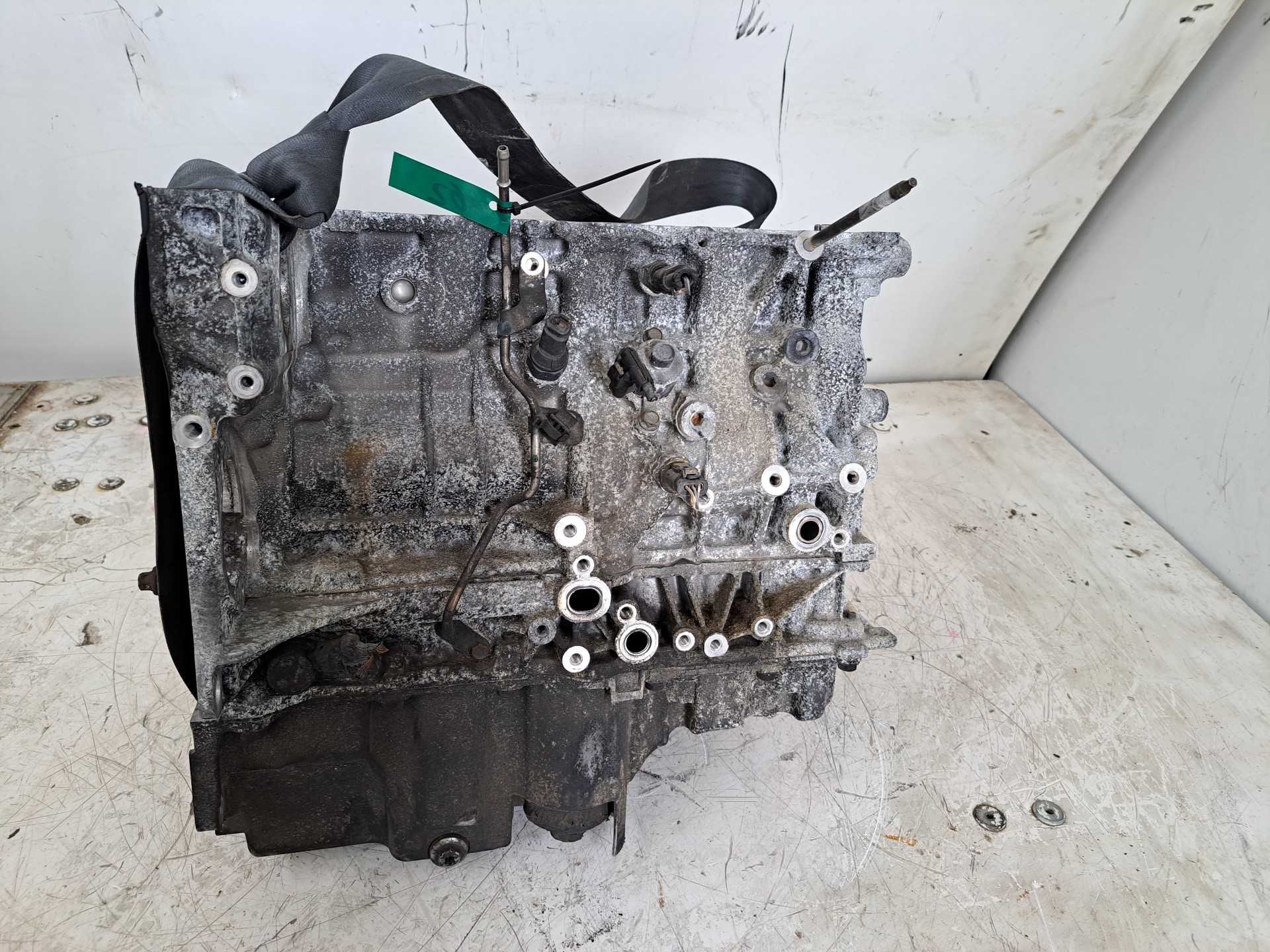 Recambio de bloque para opel astra j lim. excellence referencia OEM IAM B16DTE  