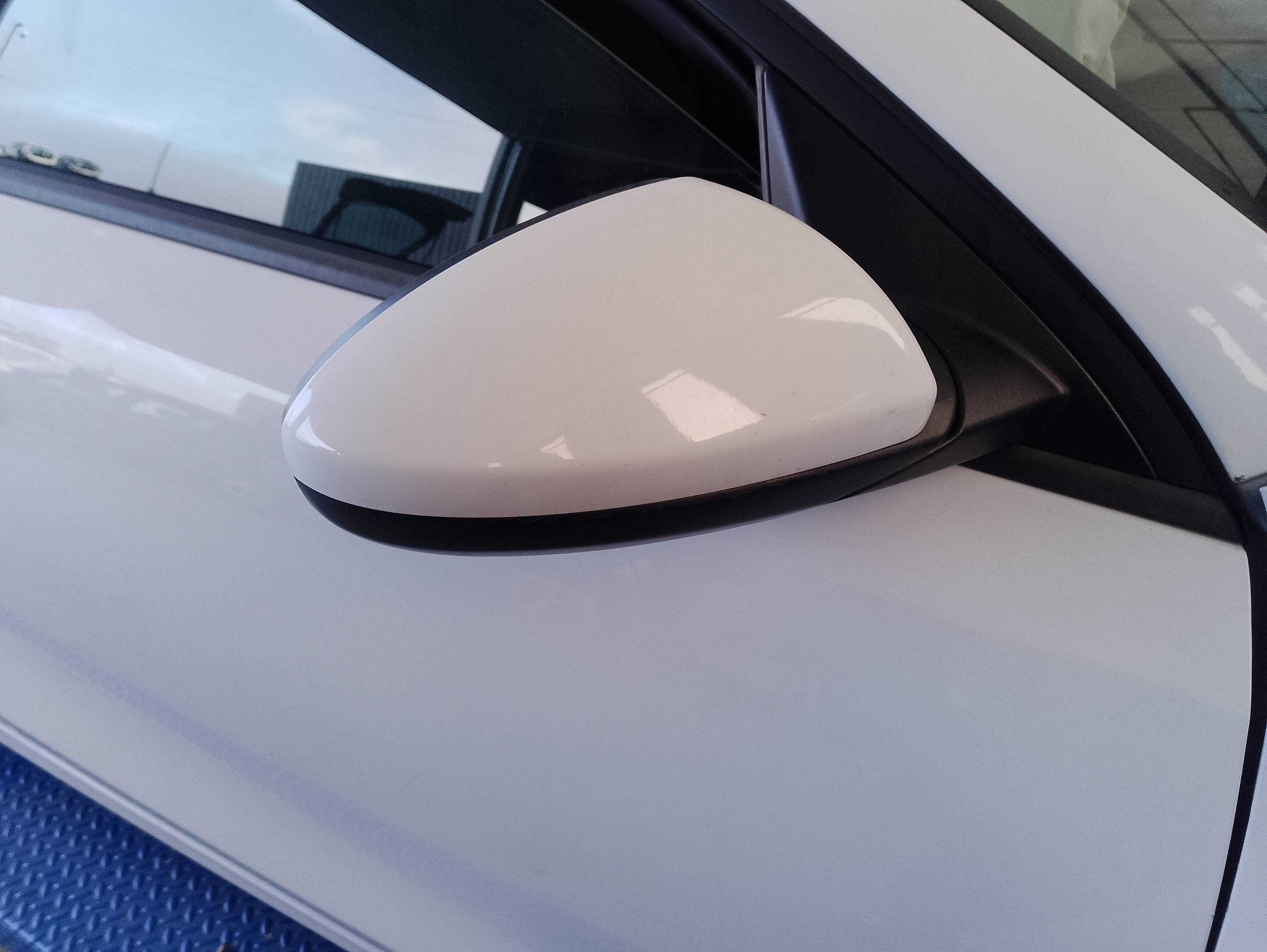 Recambio de retrovisor derecho para kia ceed concept referencia OEM IAM 87620J7160  