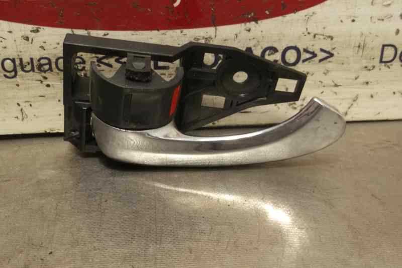 Recambio de maneta interior delantera izquierda para toyota rav 4 (a3) xr referencia OEM IAM   