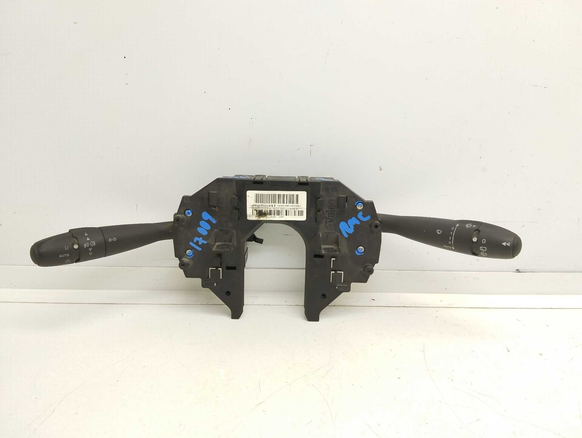 Recambio de mando luces/intermitencia (com2000) para citroën c4 picasso seduction referencia OEM IAM 96656018XT VALEO 
