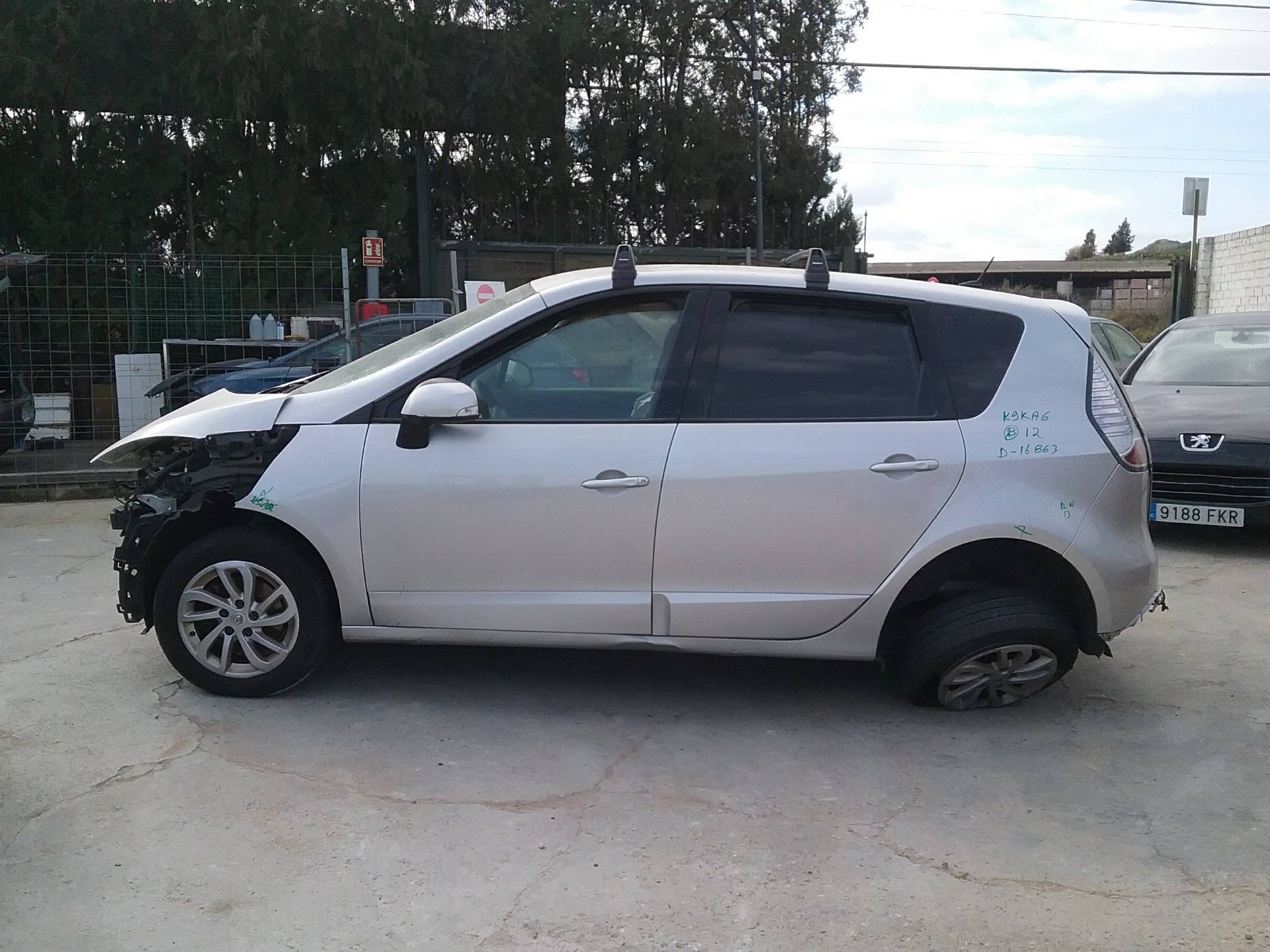 renault scenic iii del año 2012